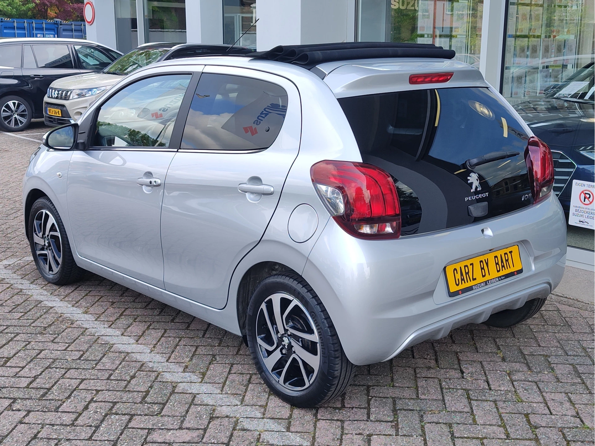 Hoofdafbeelding Peugeot 108