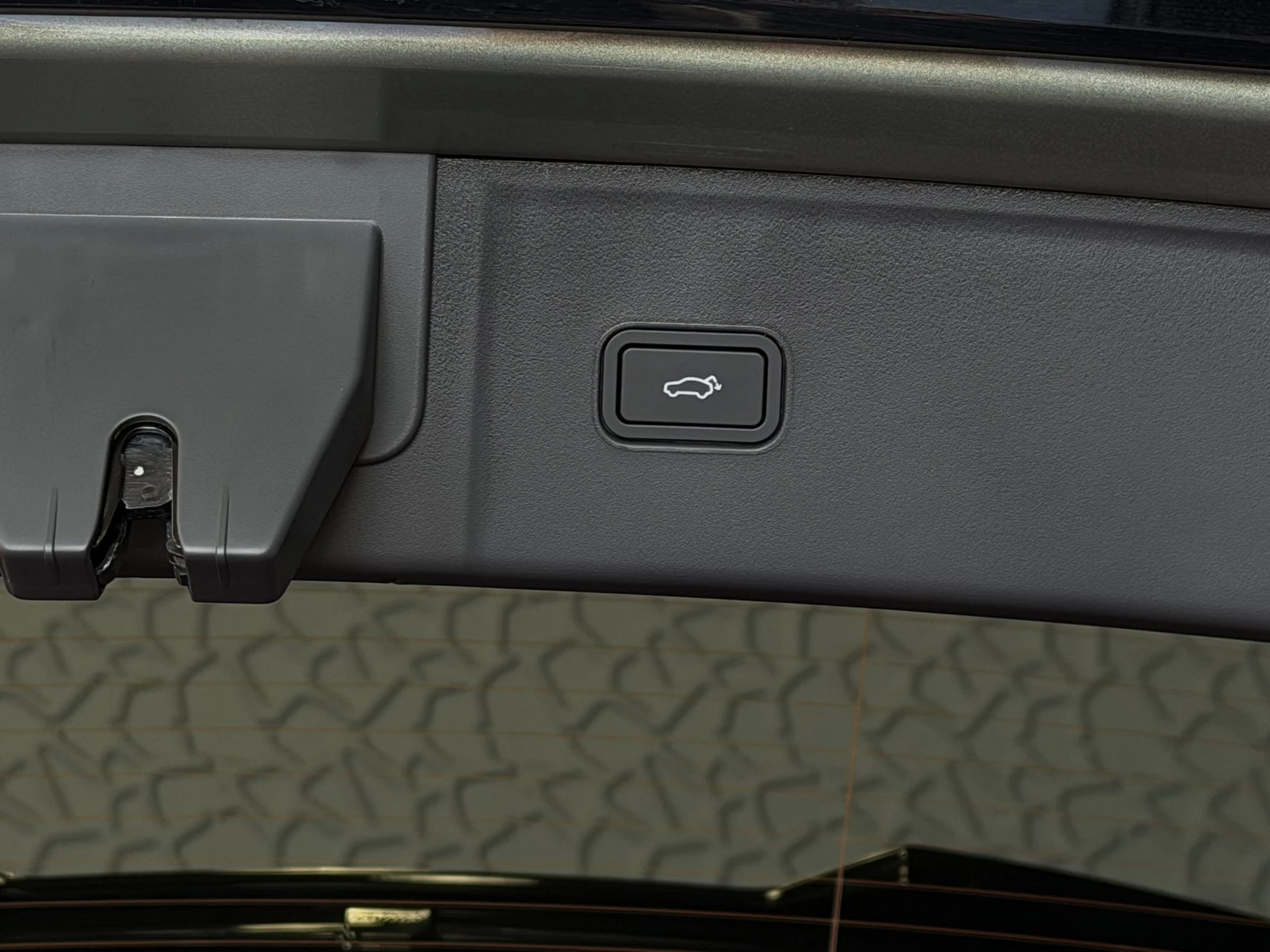 Hoofdafbeelding Lynk & Co 08