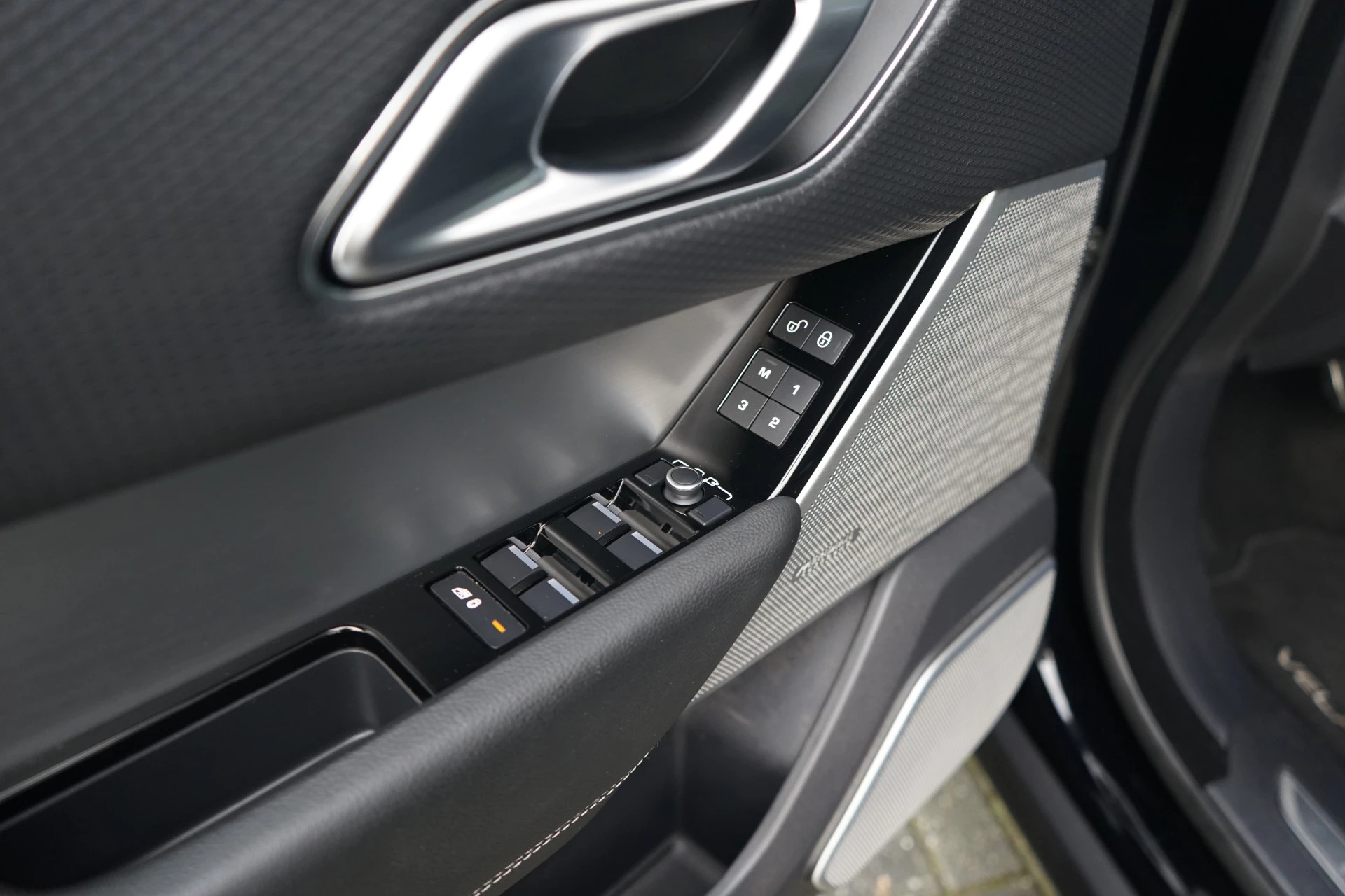 Hoofdafbeelding Land Rover Range Rover Velar