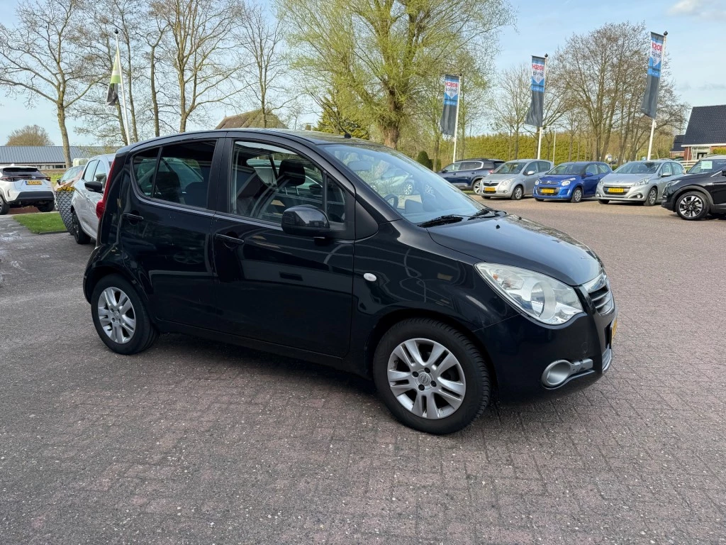 Hoofdafbeelding Opel Agila
