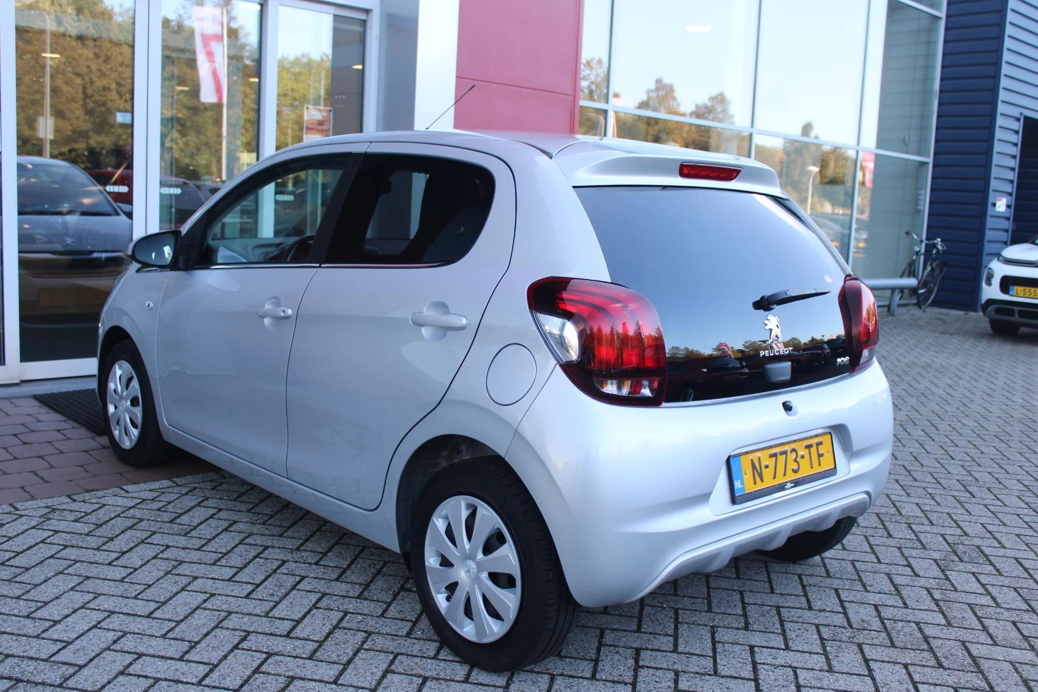 Hoofdafbeelding Peugeot 108