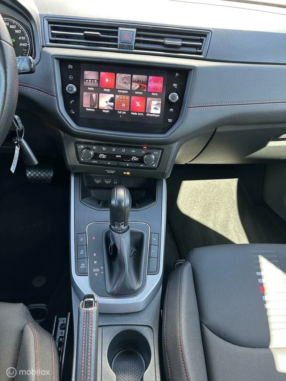 Hoofdafbeelding SEAT Arona