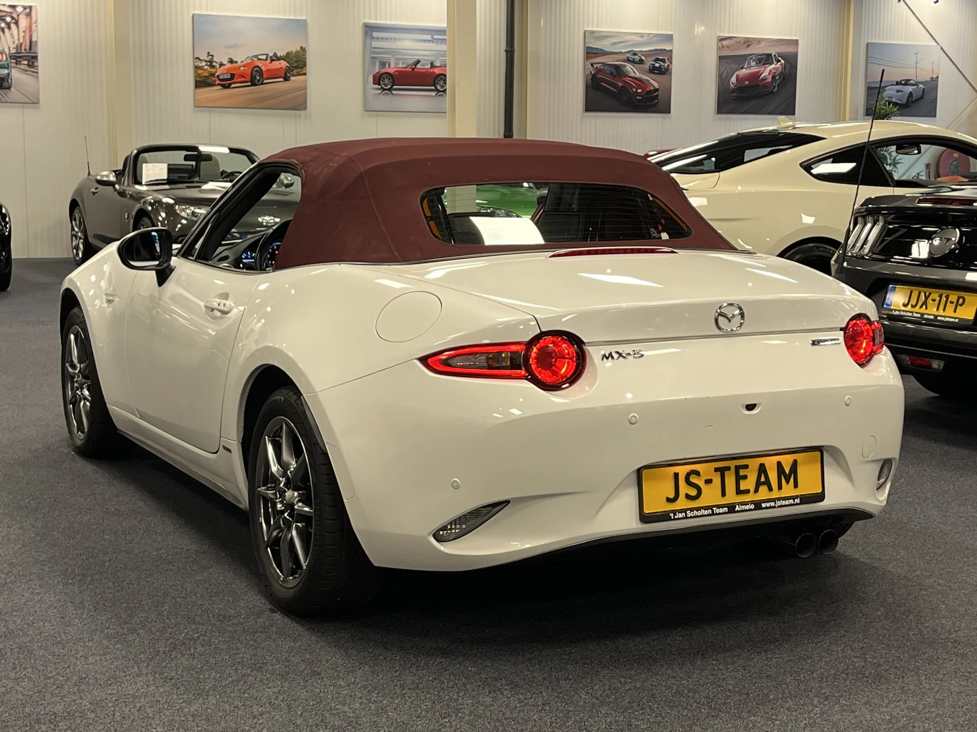 Hoofdafbeelding Mazda MX-5