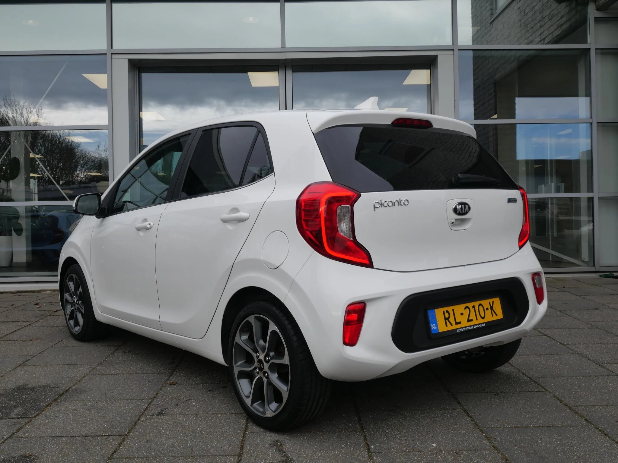 Hoofdafbeelding Kia Picanto