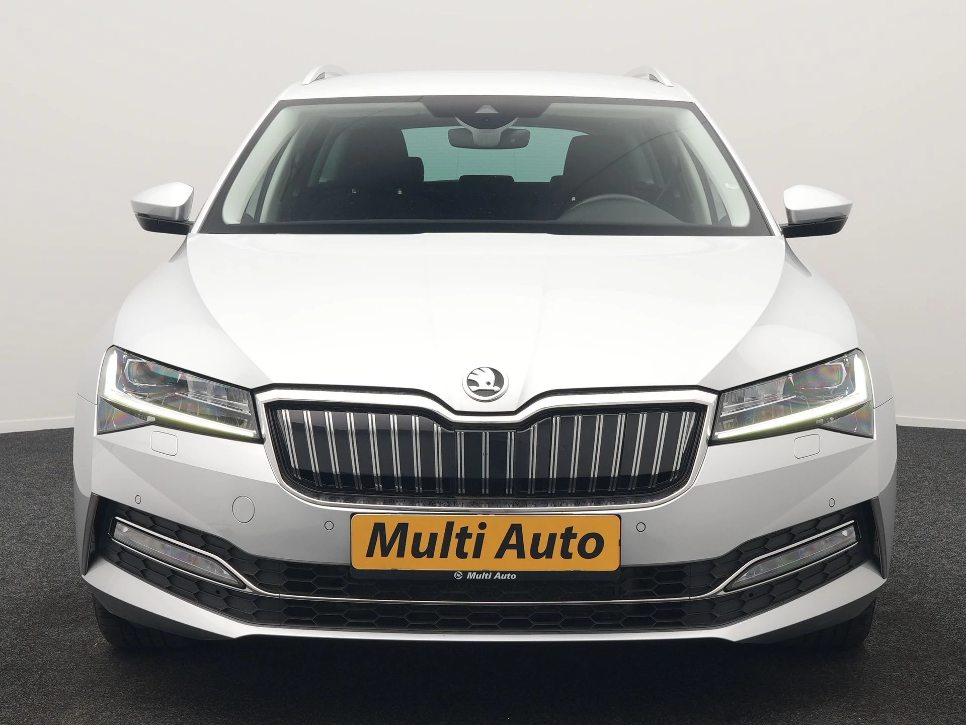 Hoofdafbeelding Škoda Superb
