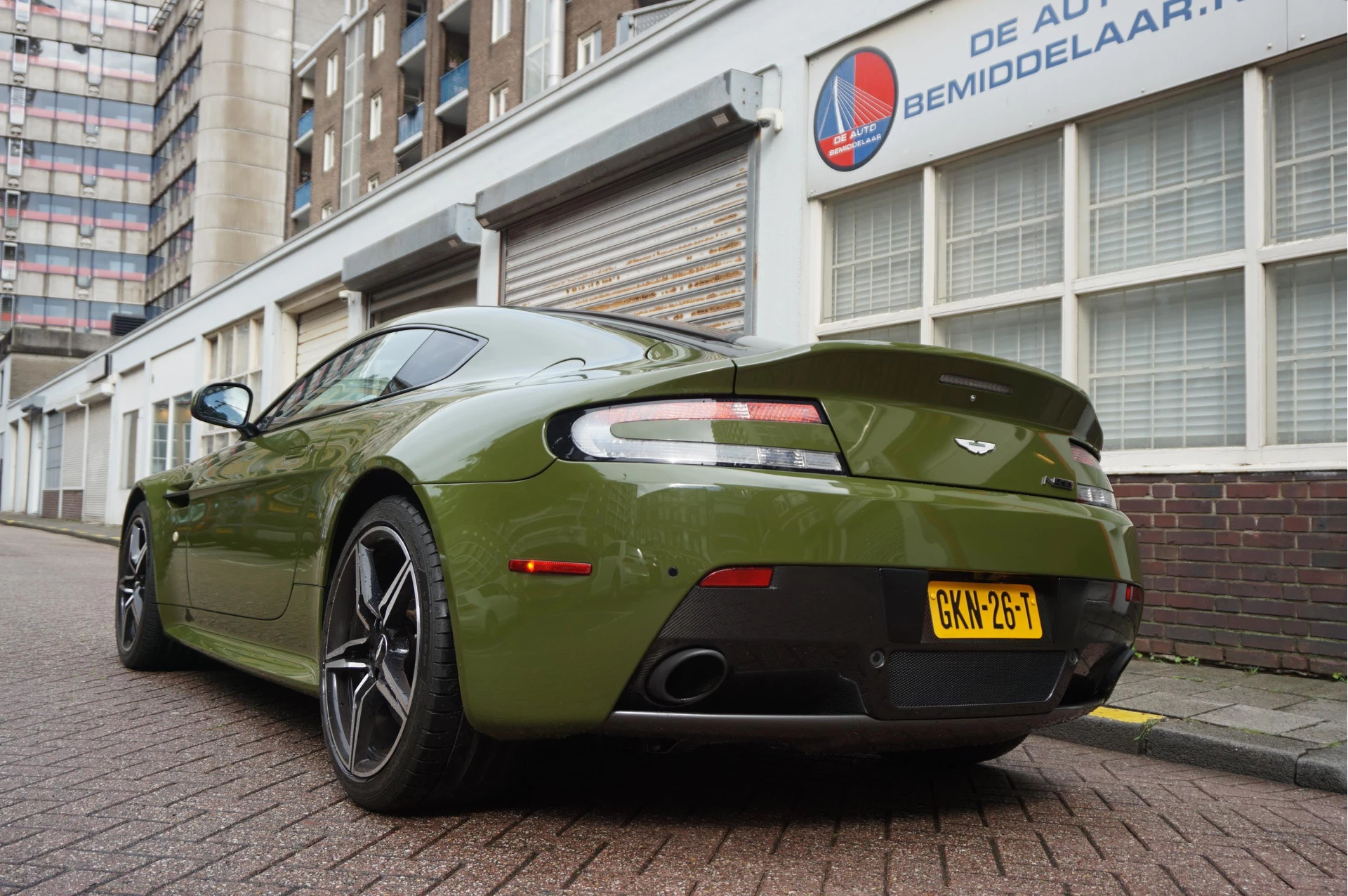 Hoofdafbeelding Aston Martin V8 Vantage
