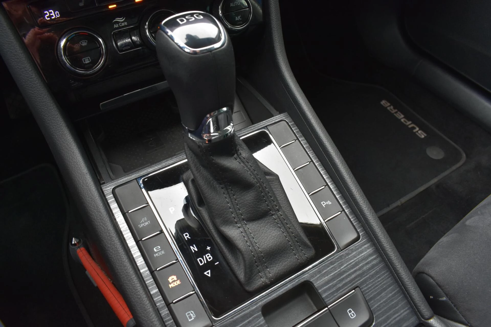 Hoofdafbeelding Škoda Superb