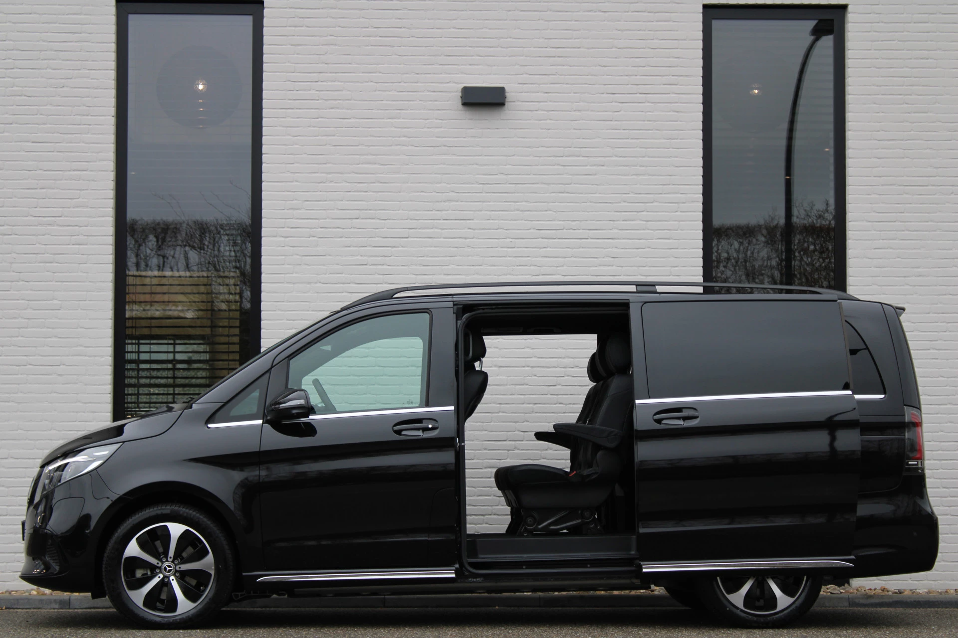 Hoofdafbeelding Mercedes-Benz EQV