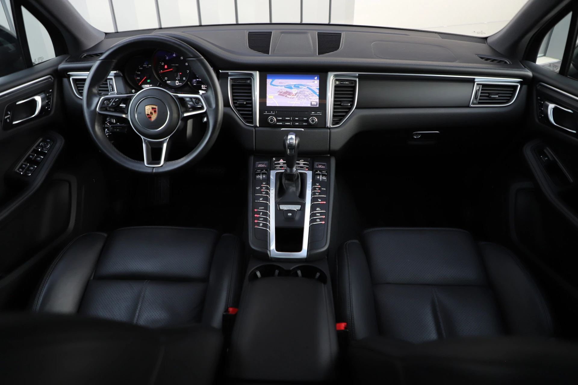 Hoofdafbeelding Porsche Macan