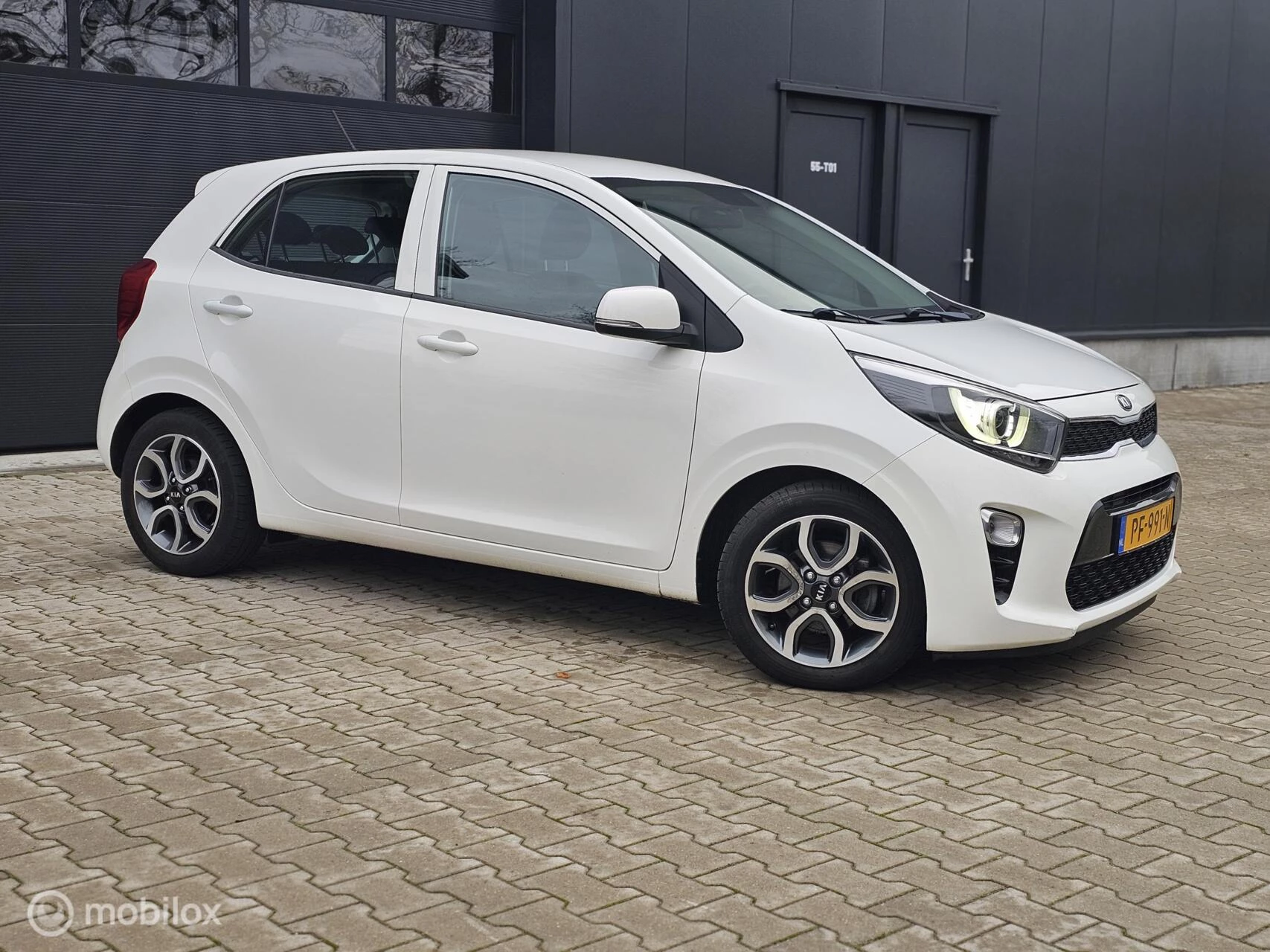 Hoofdafbeelding Kia Picanto