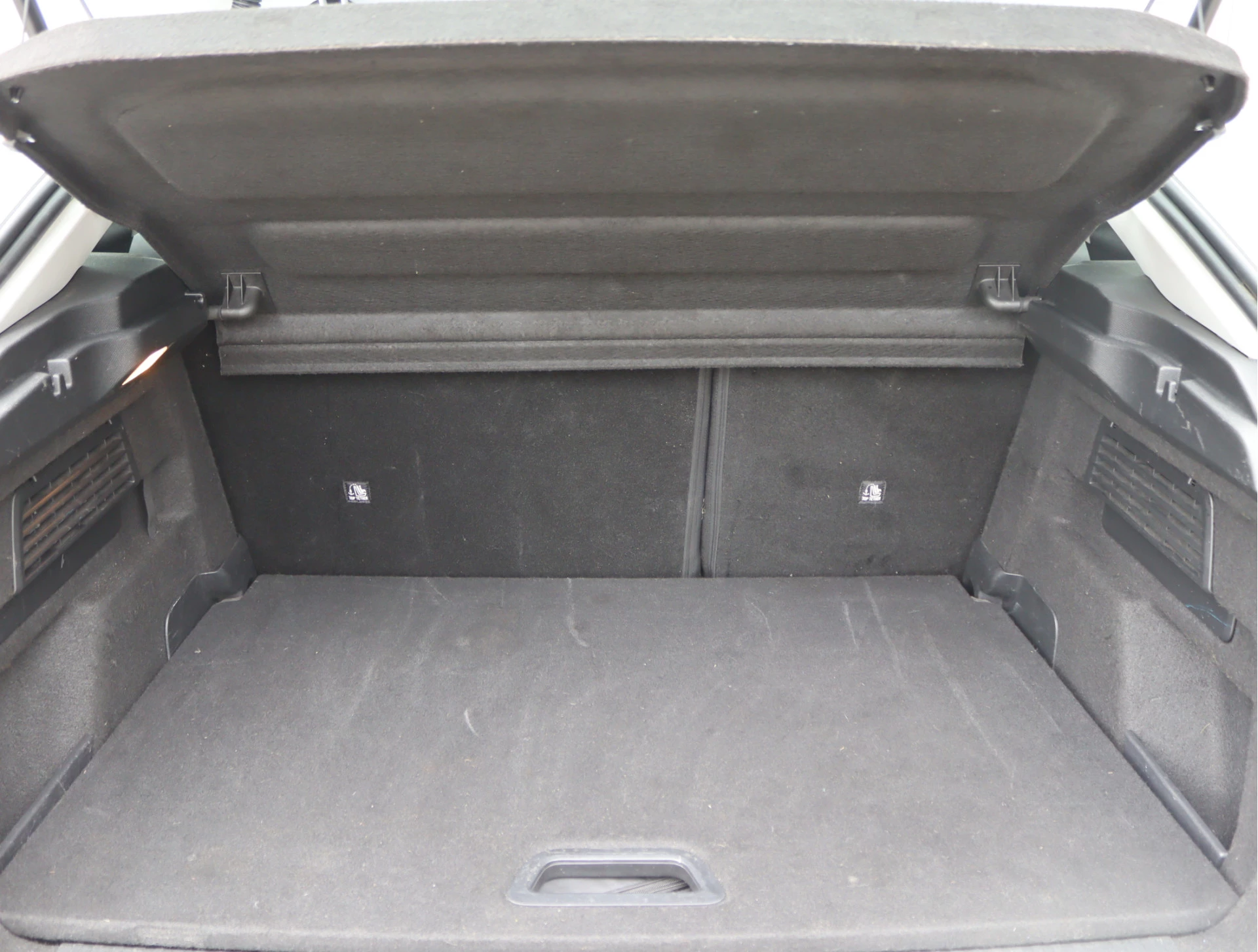 Hoofdafbeelding Citroën ë-C4