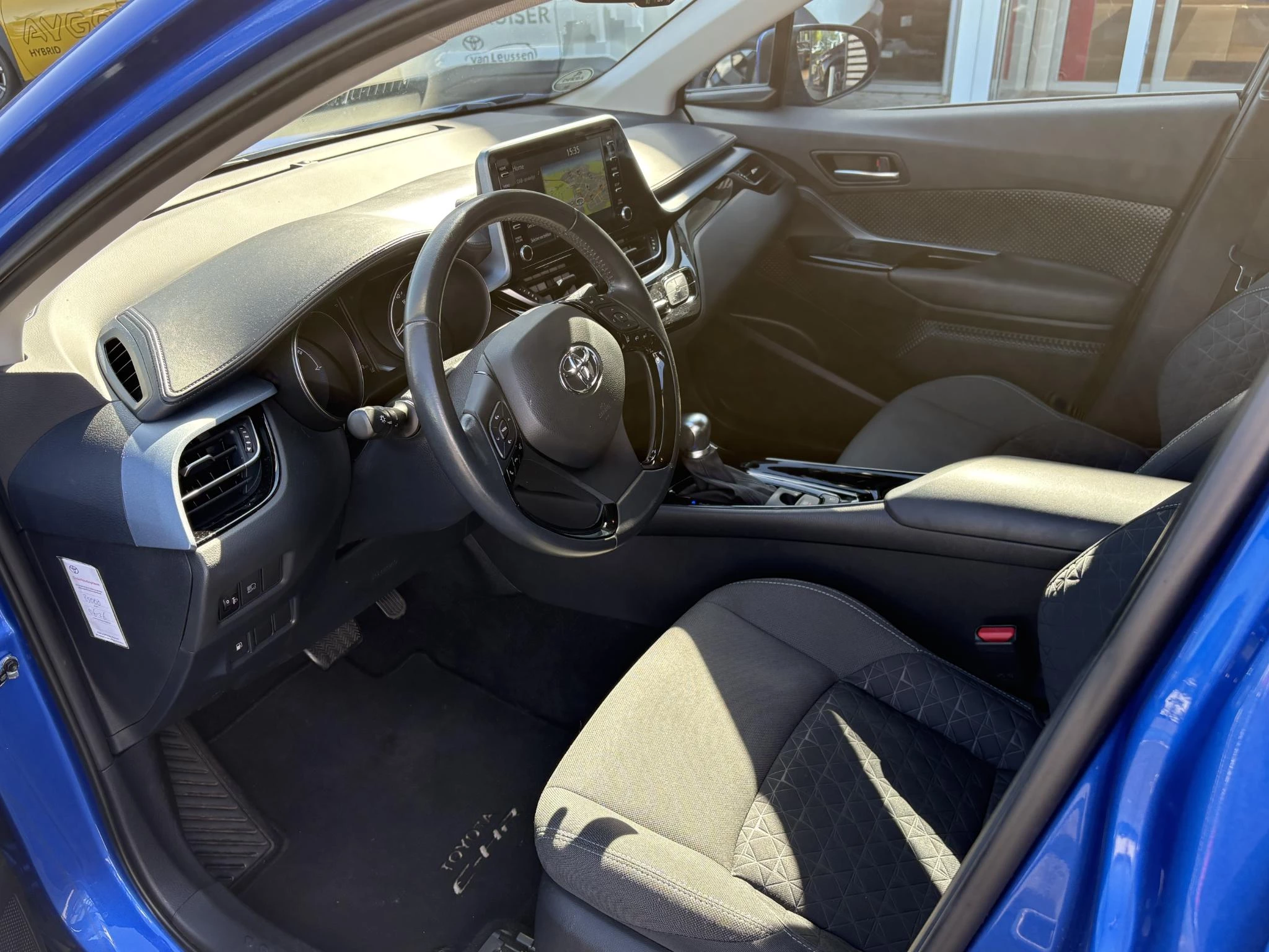 Hoofdafbeelding Toyota C-HR