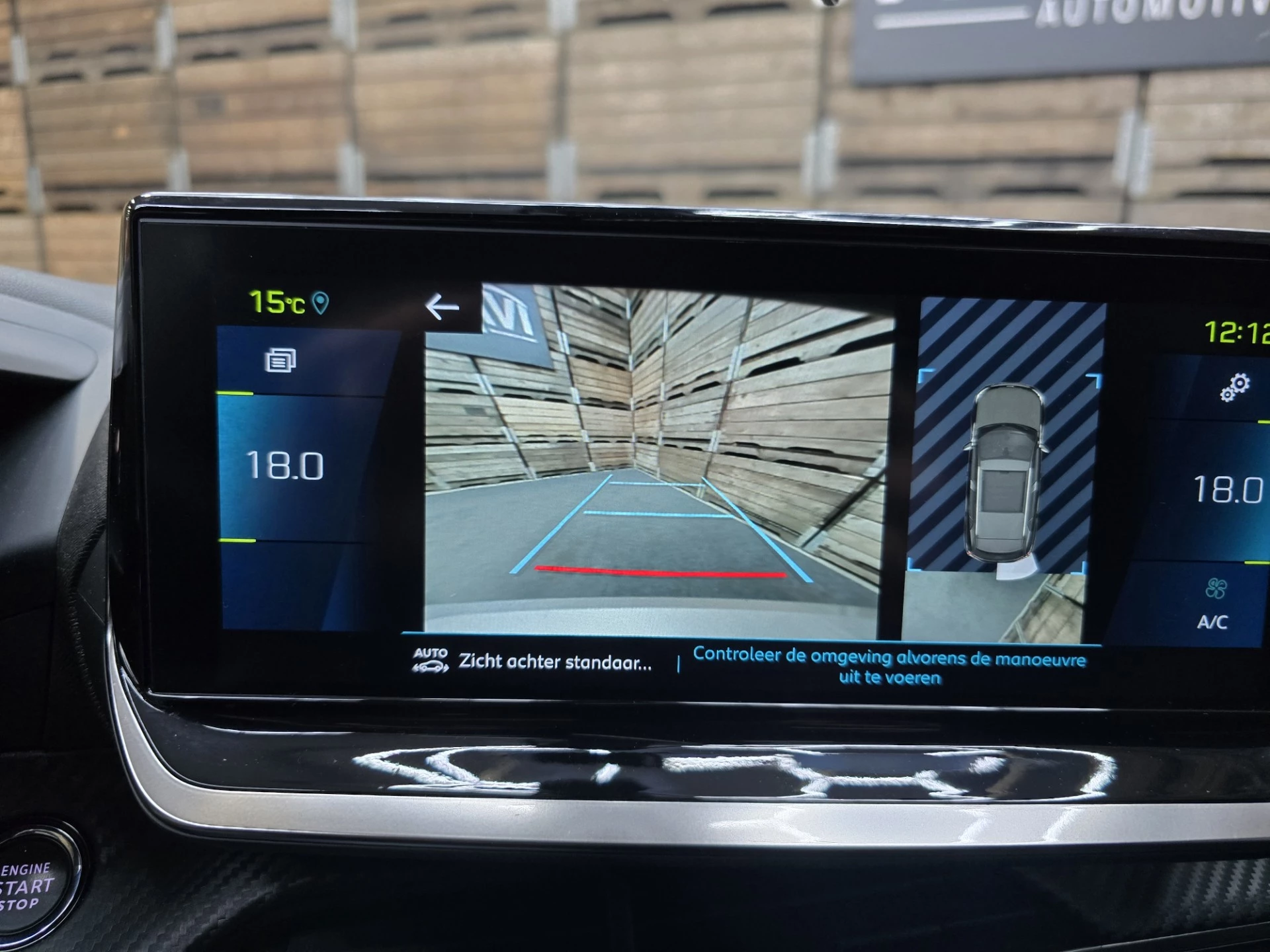 Hoofdafbeelding Peugeot e-2008