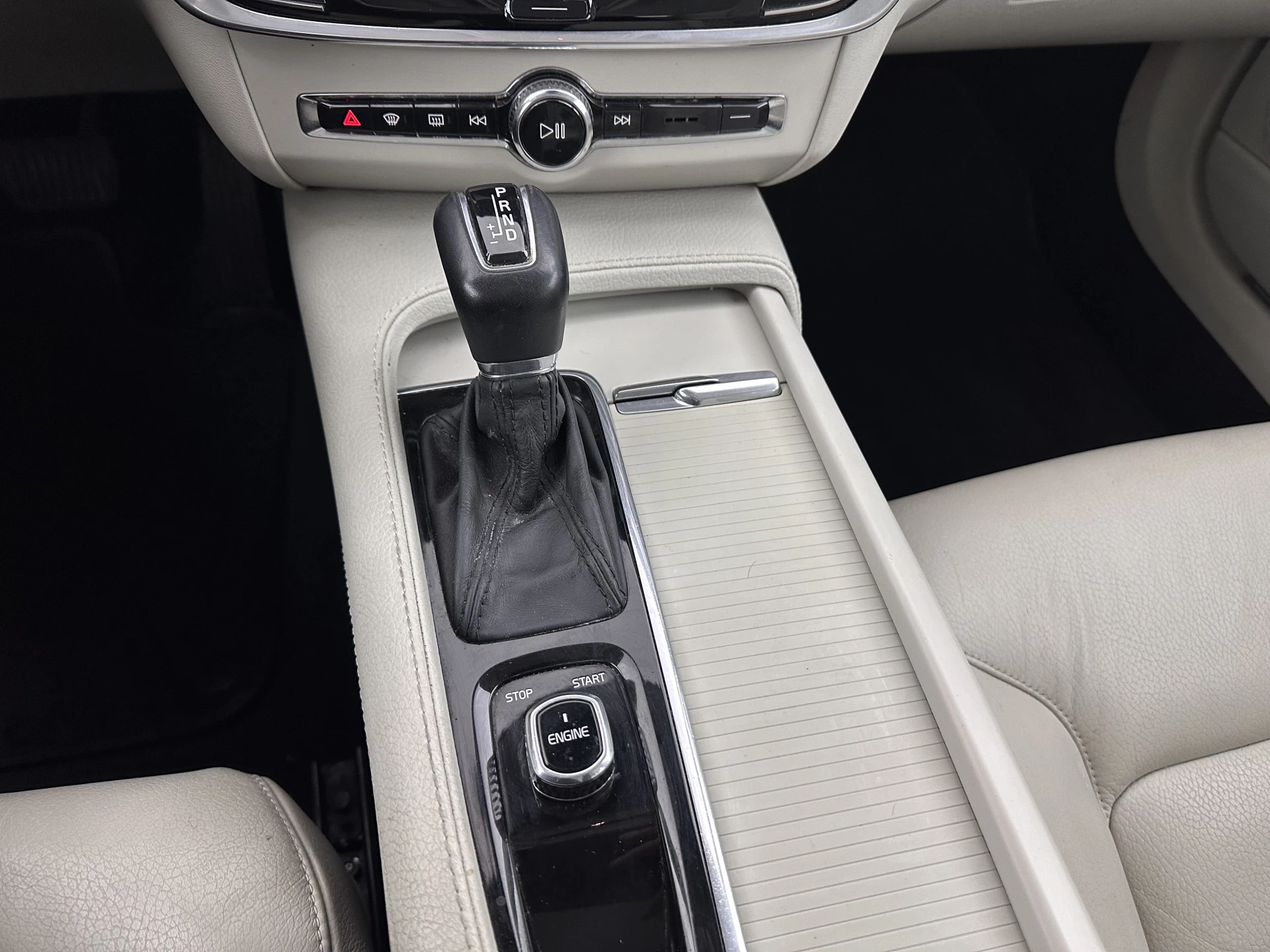 Hoofdafbeelding Volvo V90