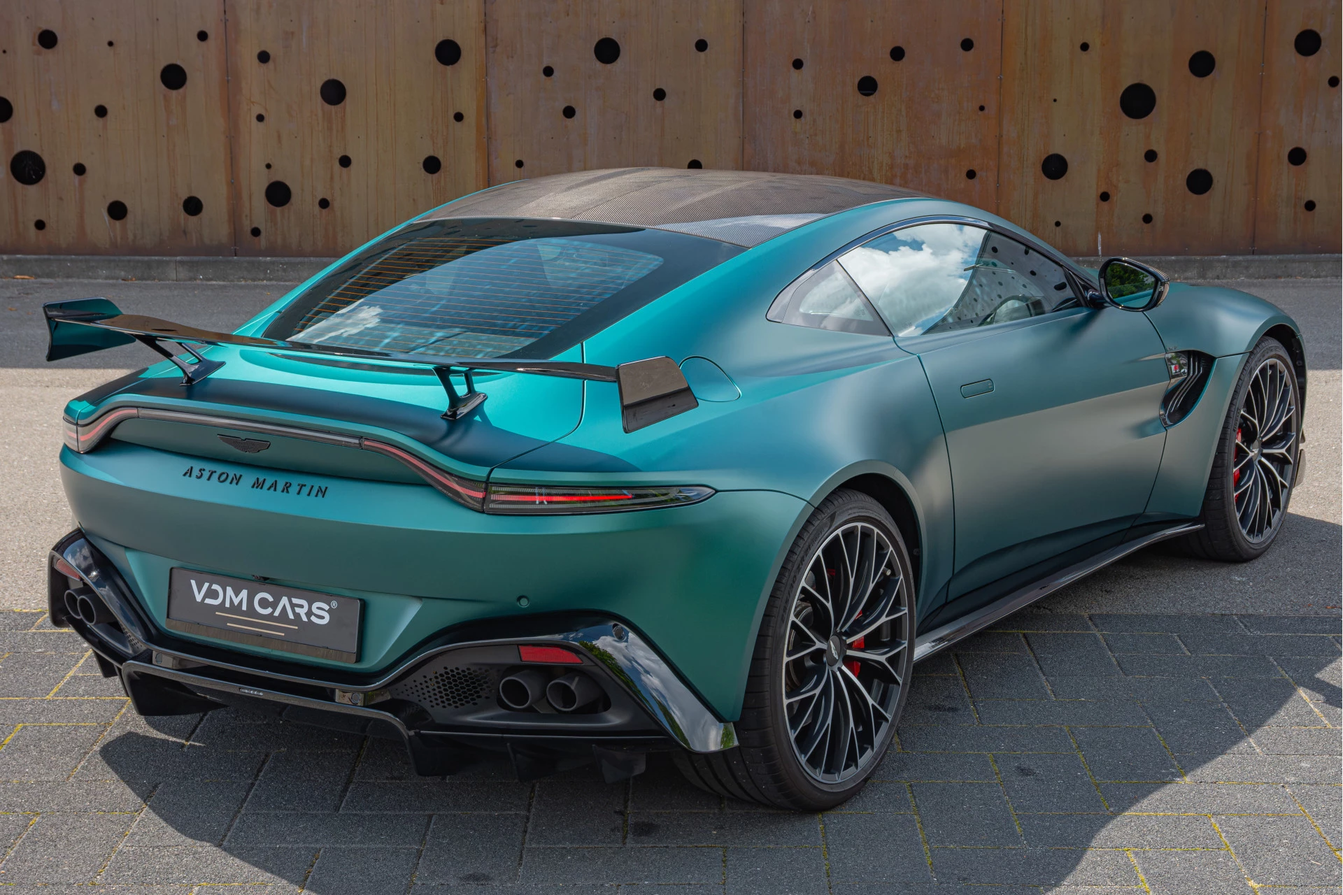 Hoofdafbeelding Aston Martin V8 Vantage
