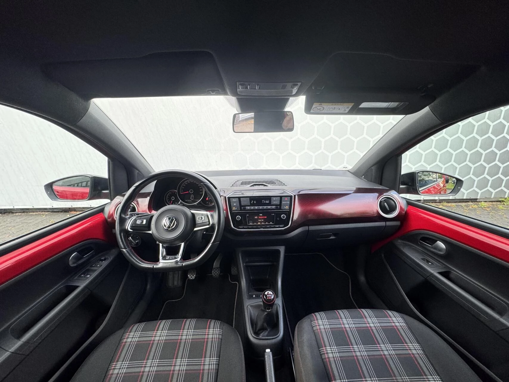 Hoofdafbeelding Volkswagen up!