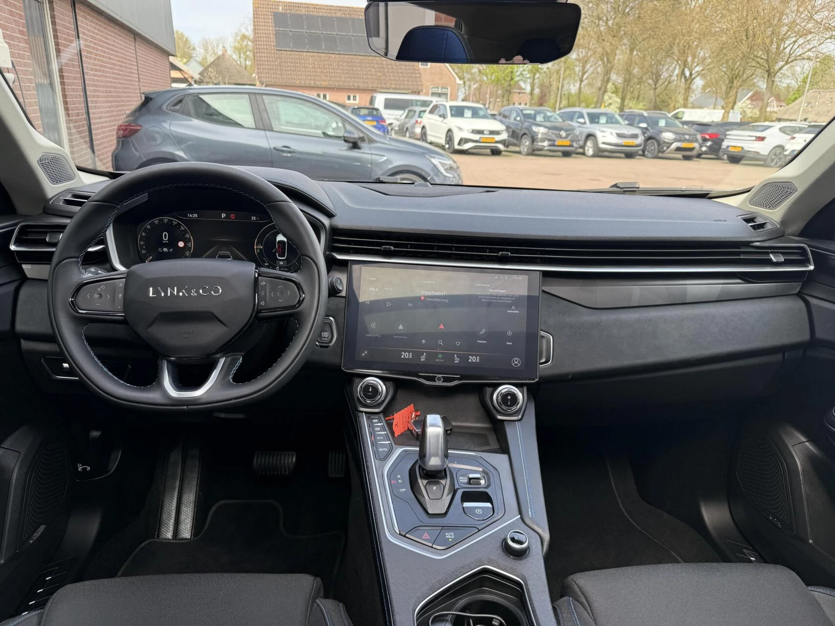 Hoofdafbeelding Lynk & Co 01