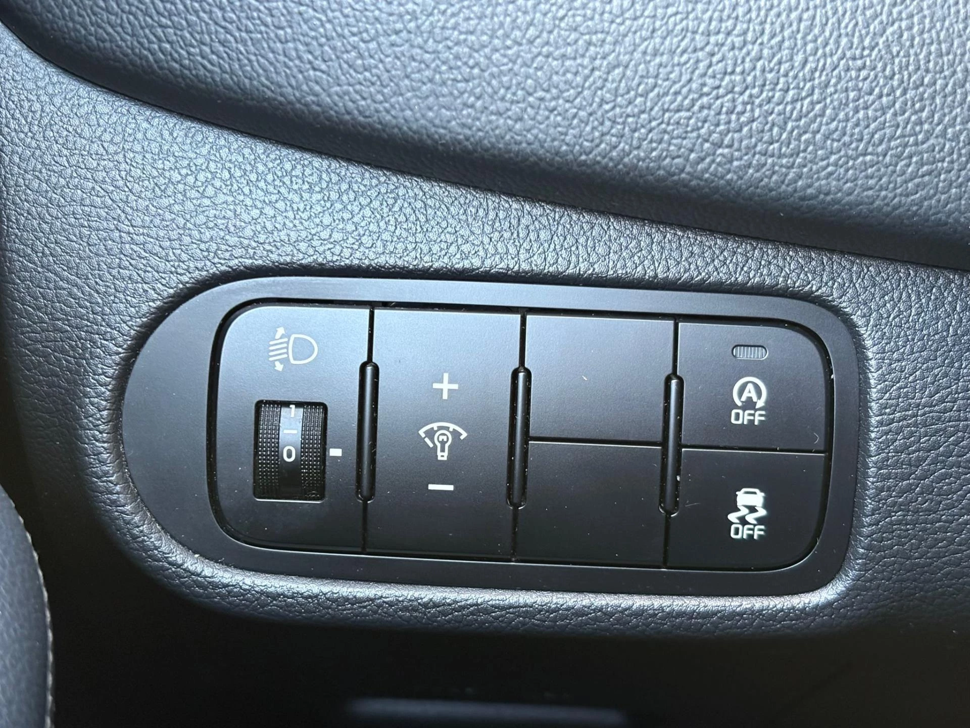 Hoofdafbeelding Kia Carens