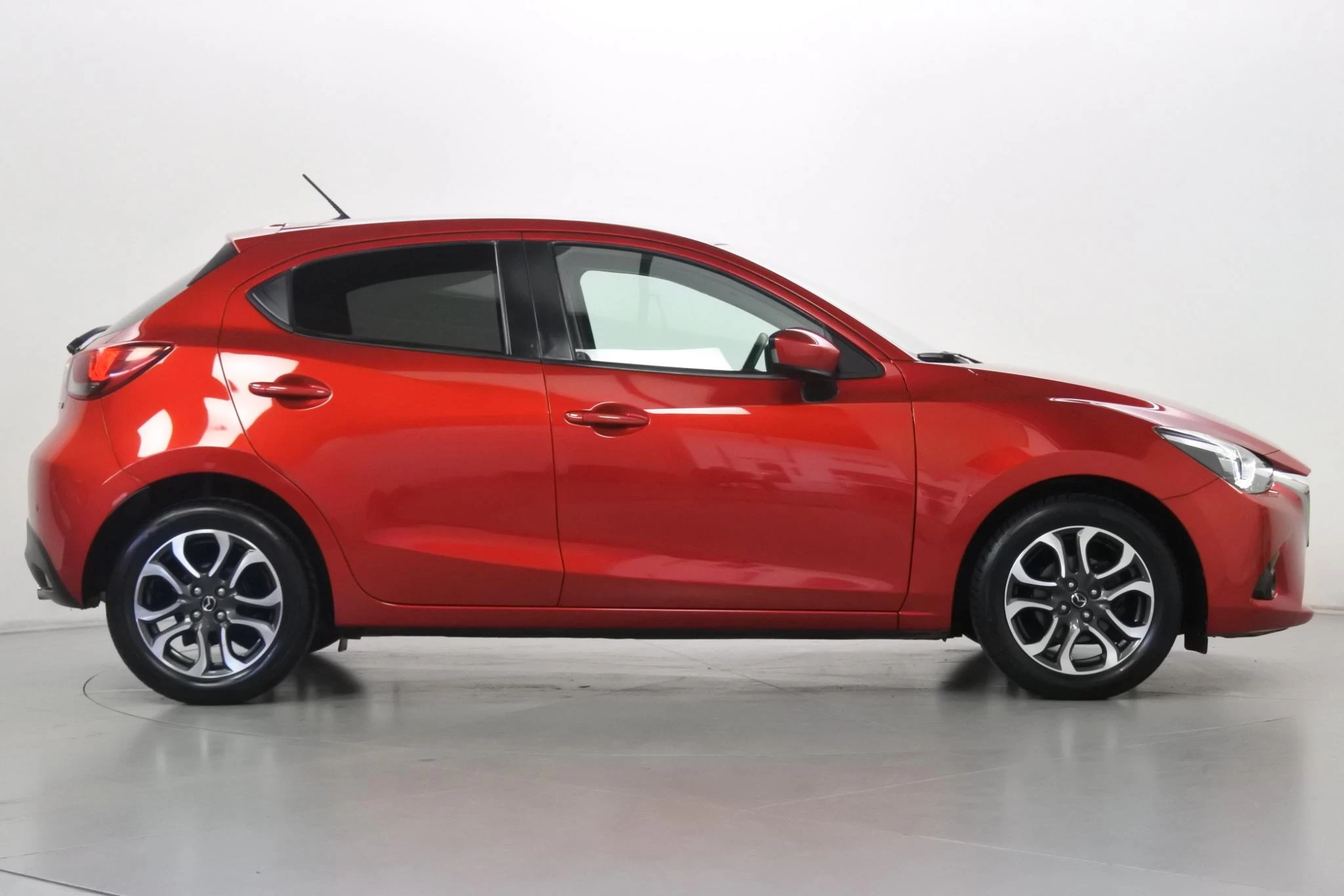 Hoofdafbeelding Mazda 2