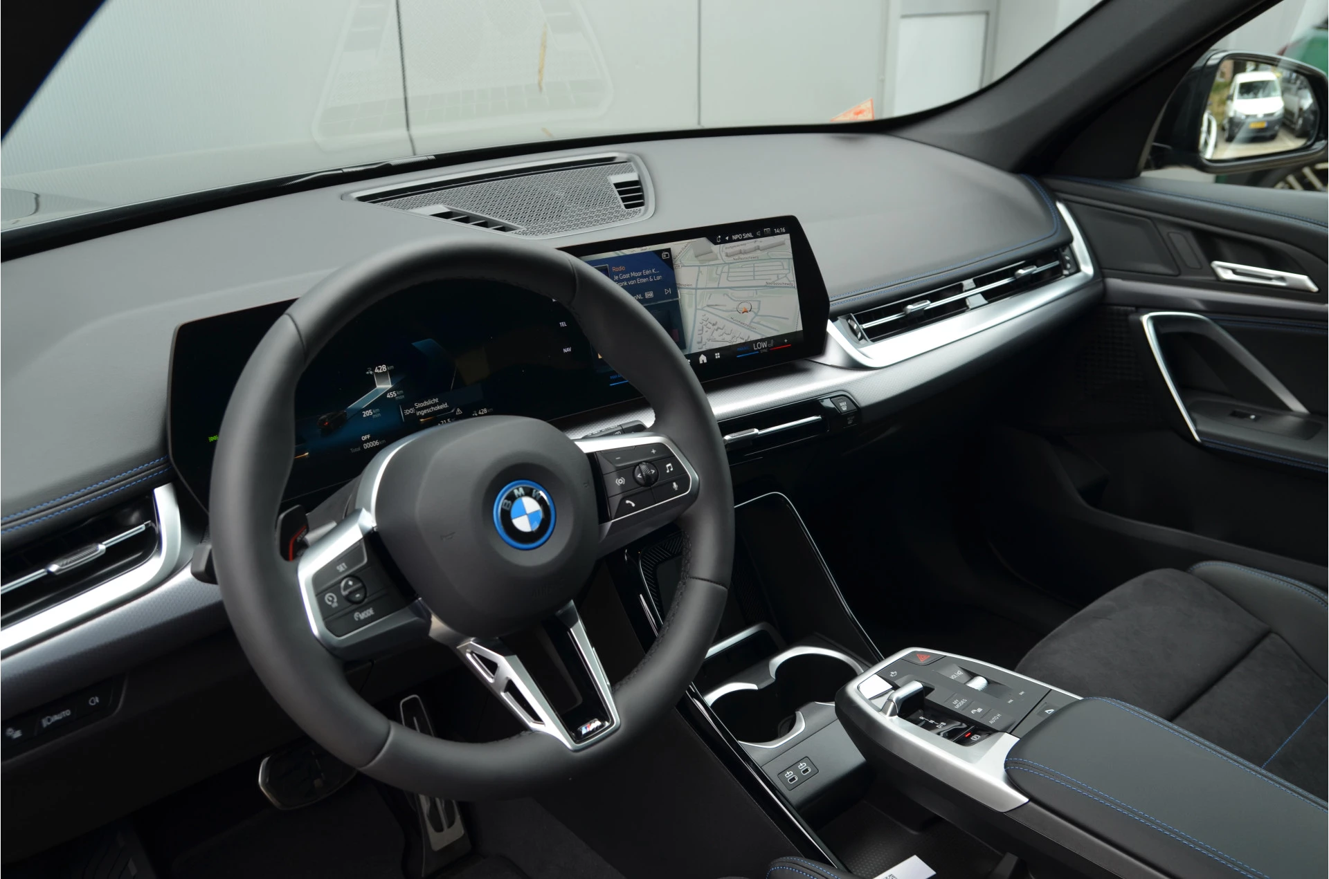 Hoofdafbeelding BMW iX1