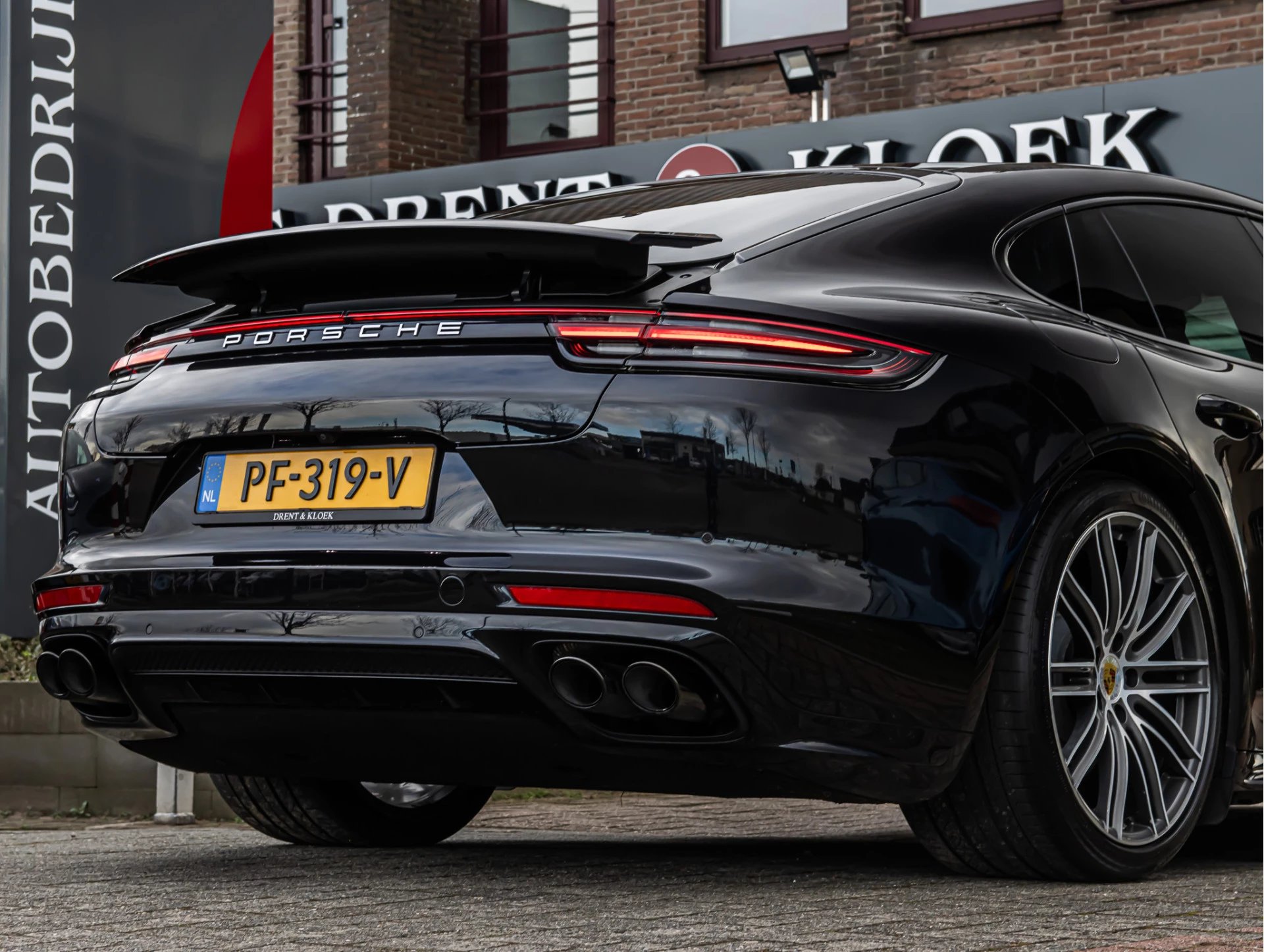 Hoofdafbeelding Porsche Panamera