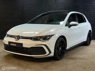 Volkswagen Golf 1.4 eHybrid GTE | PANO | IQ LIGHTS |