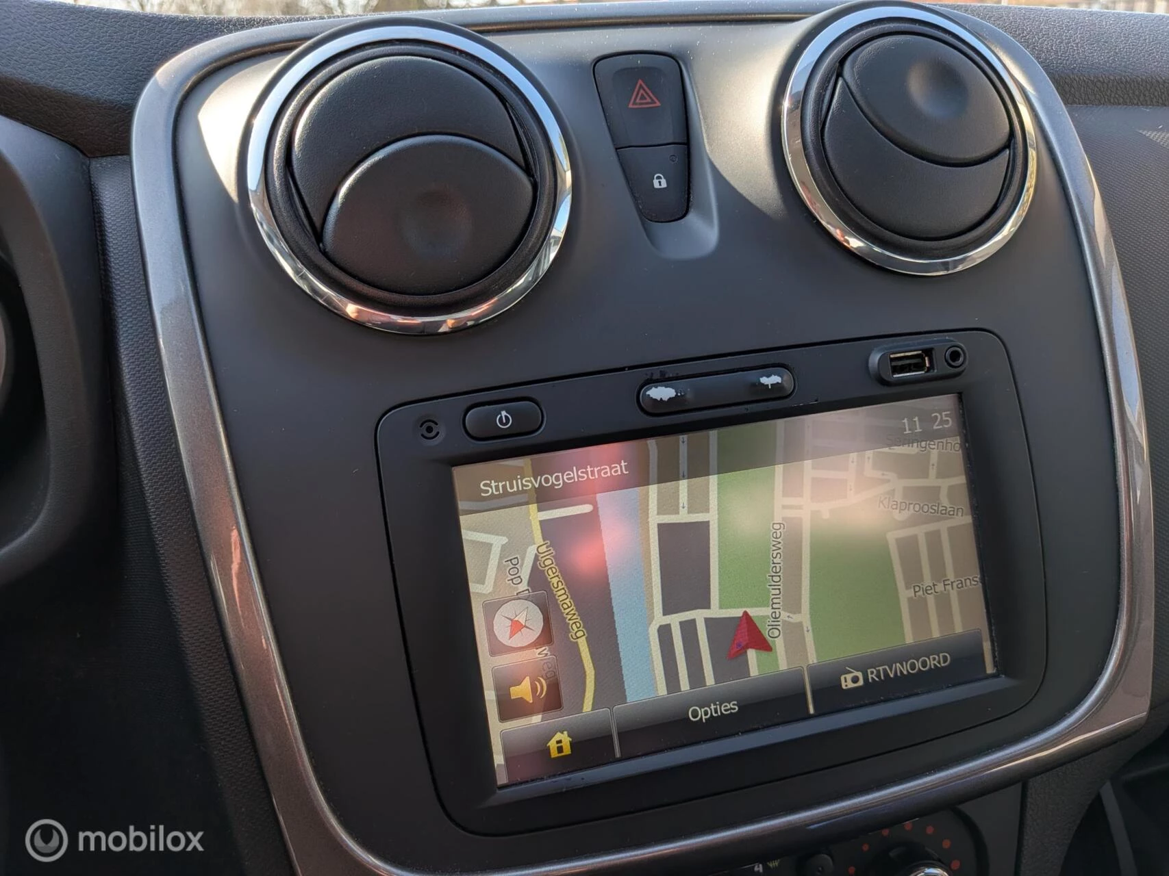 Hoofdafbeelding Dacia Logan