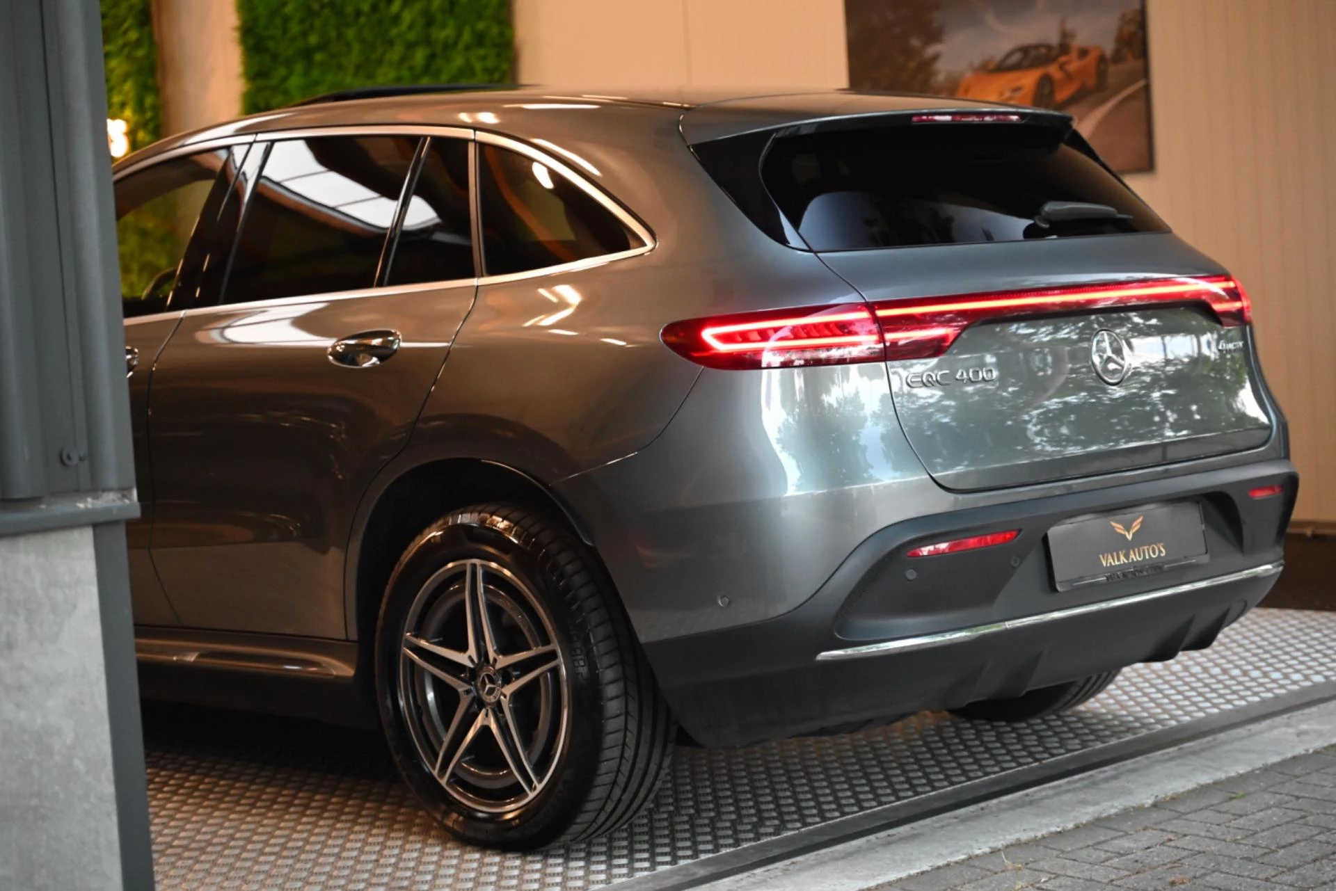 Hoofdafbeelding Mercedes-Benz EQC
