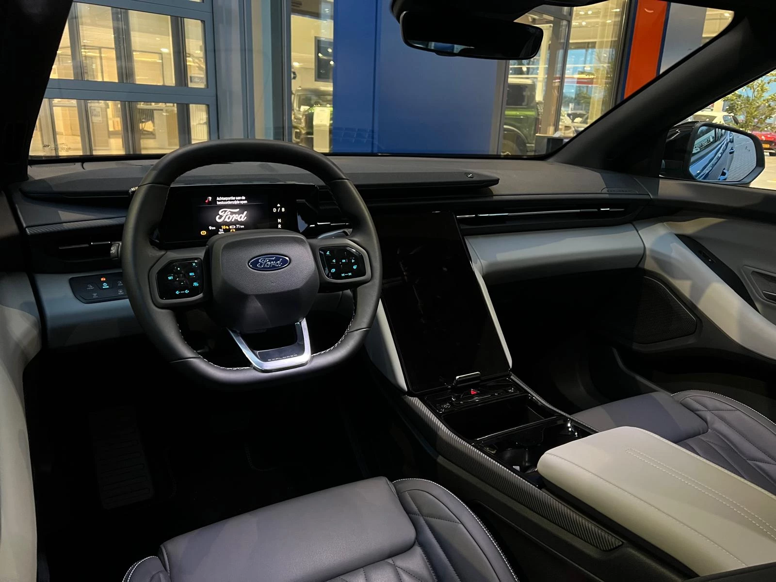 Hoofdafbeelding Ford Explorer