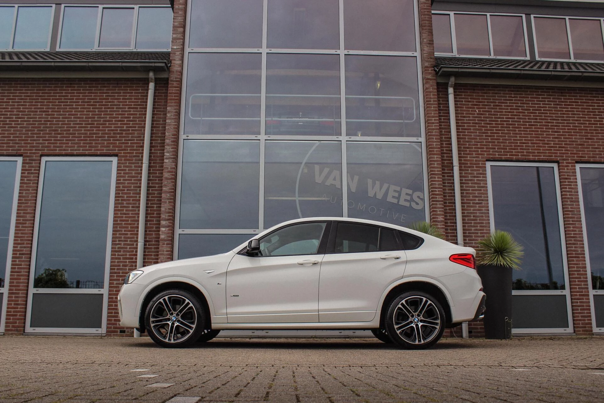 Hoofdafbeelding BMW X4