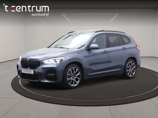 BMW X1 xDrive25e 220 PK High Executive M-Sport PHEV, Leder, Panoramadak, Head-Up, Camera, Keyless