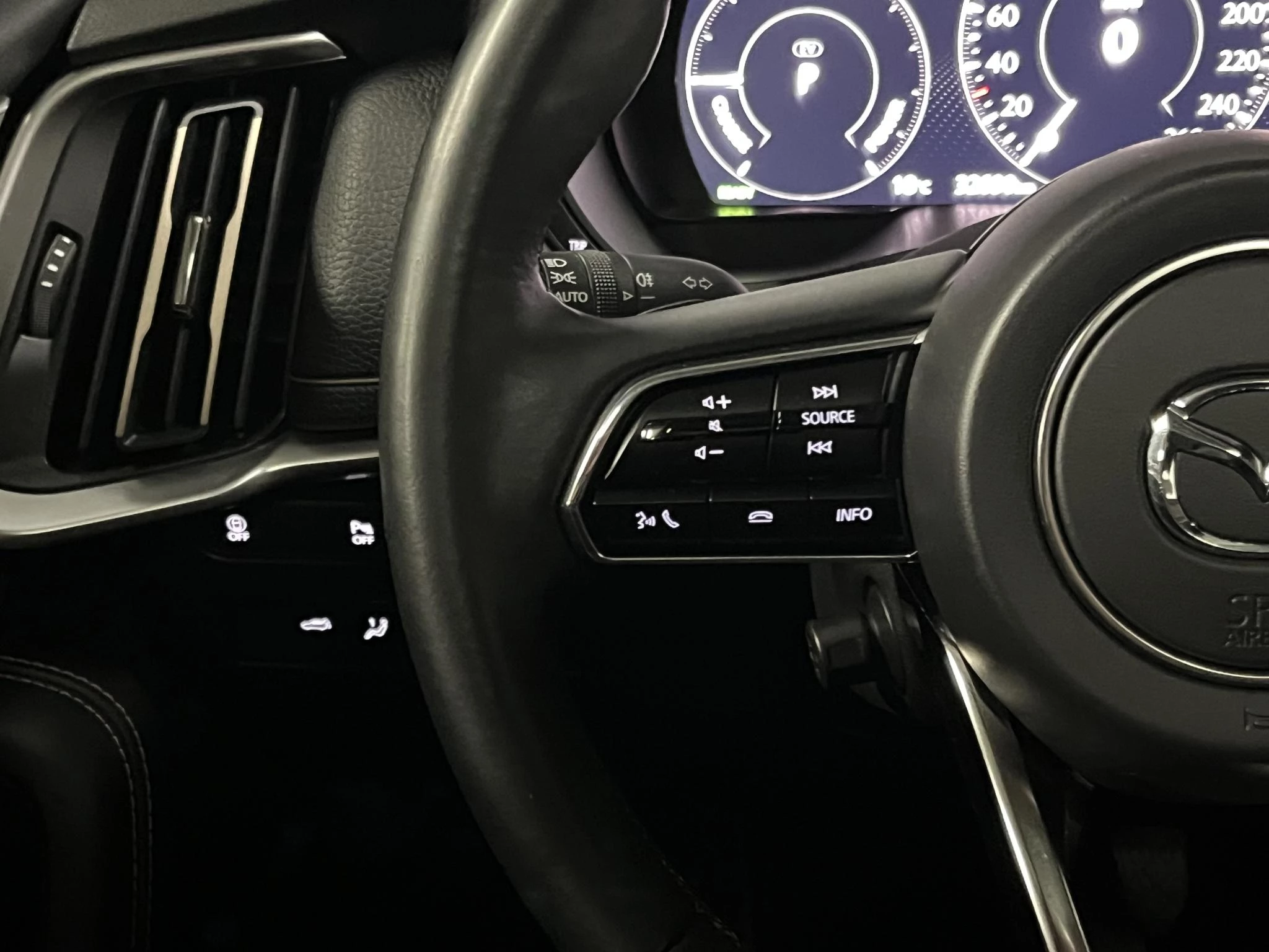 Hoofdafbeelding Mazda CX-60