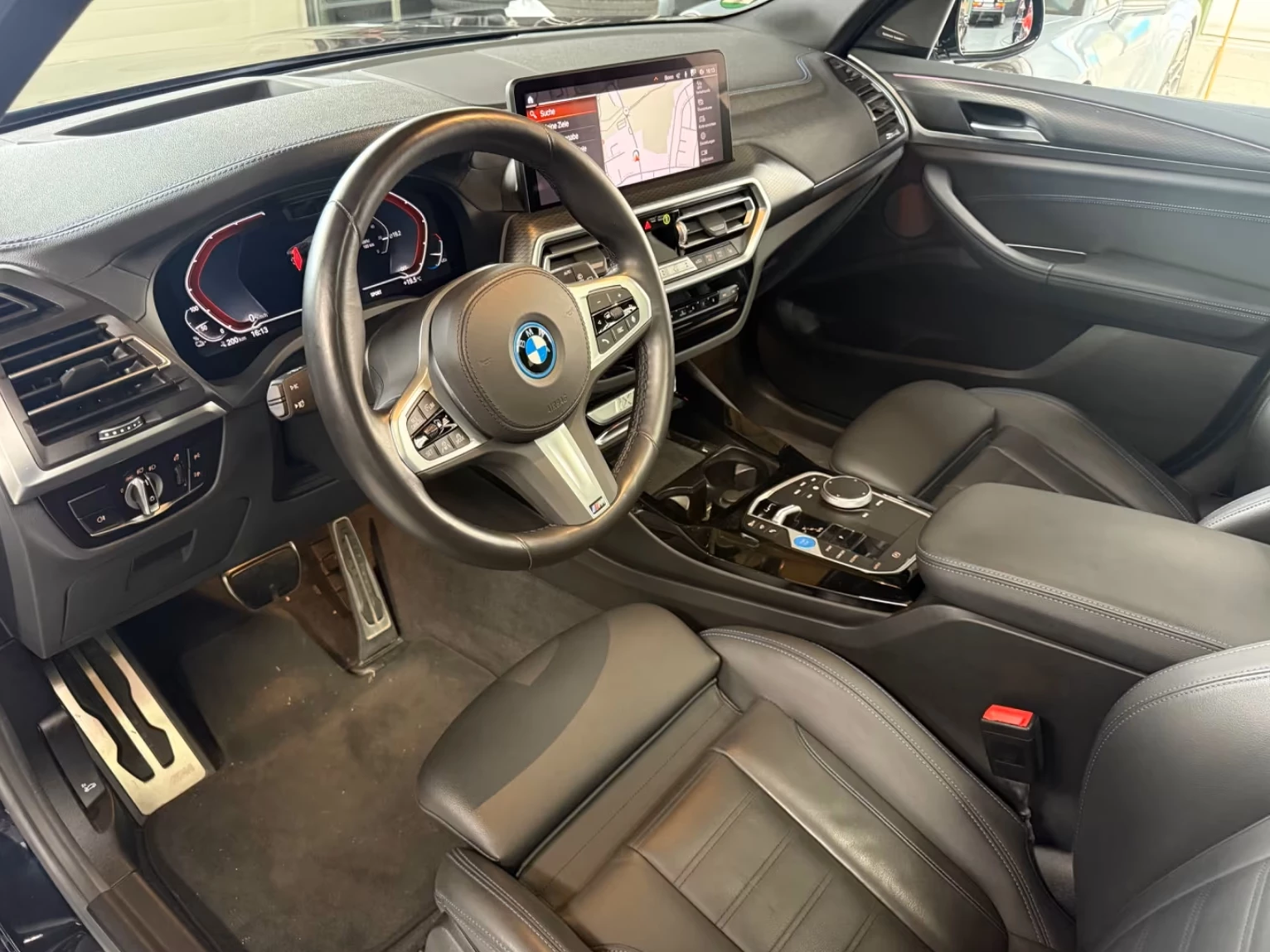 Hoofdafbeelding BMW iX3