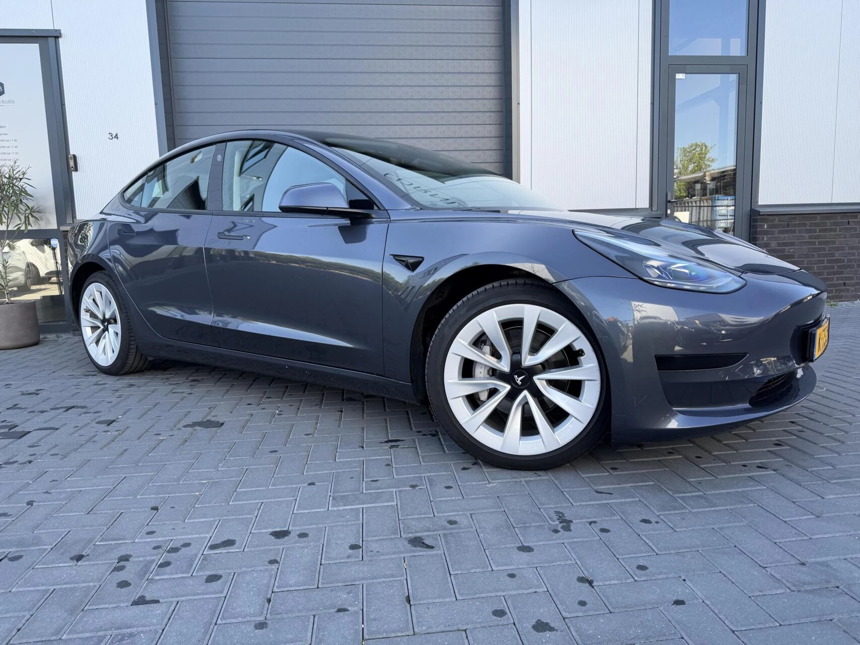 Hoofdafbeelding Tesla Model 3