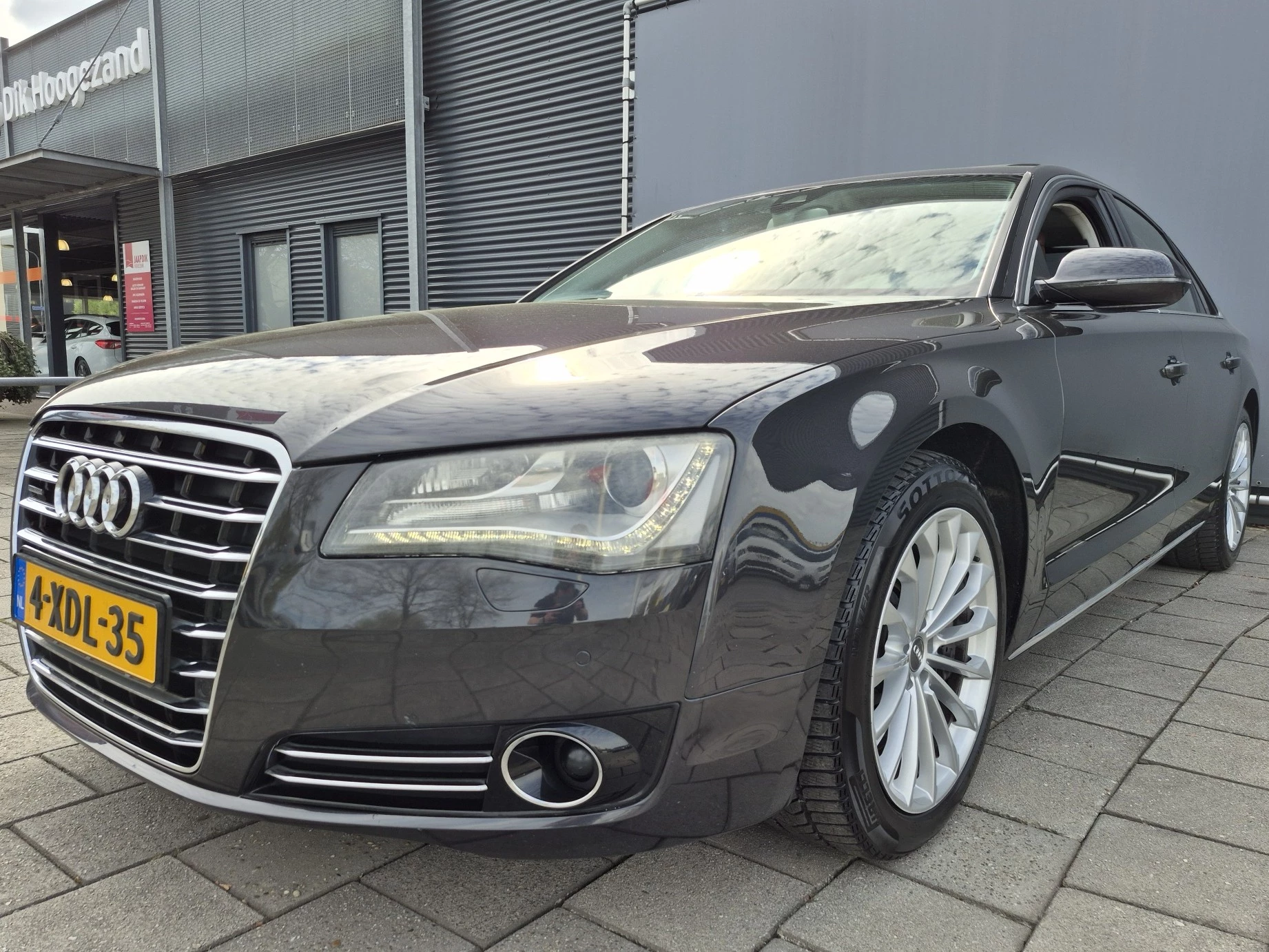 Hoofdafbeelding Audi A8