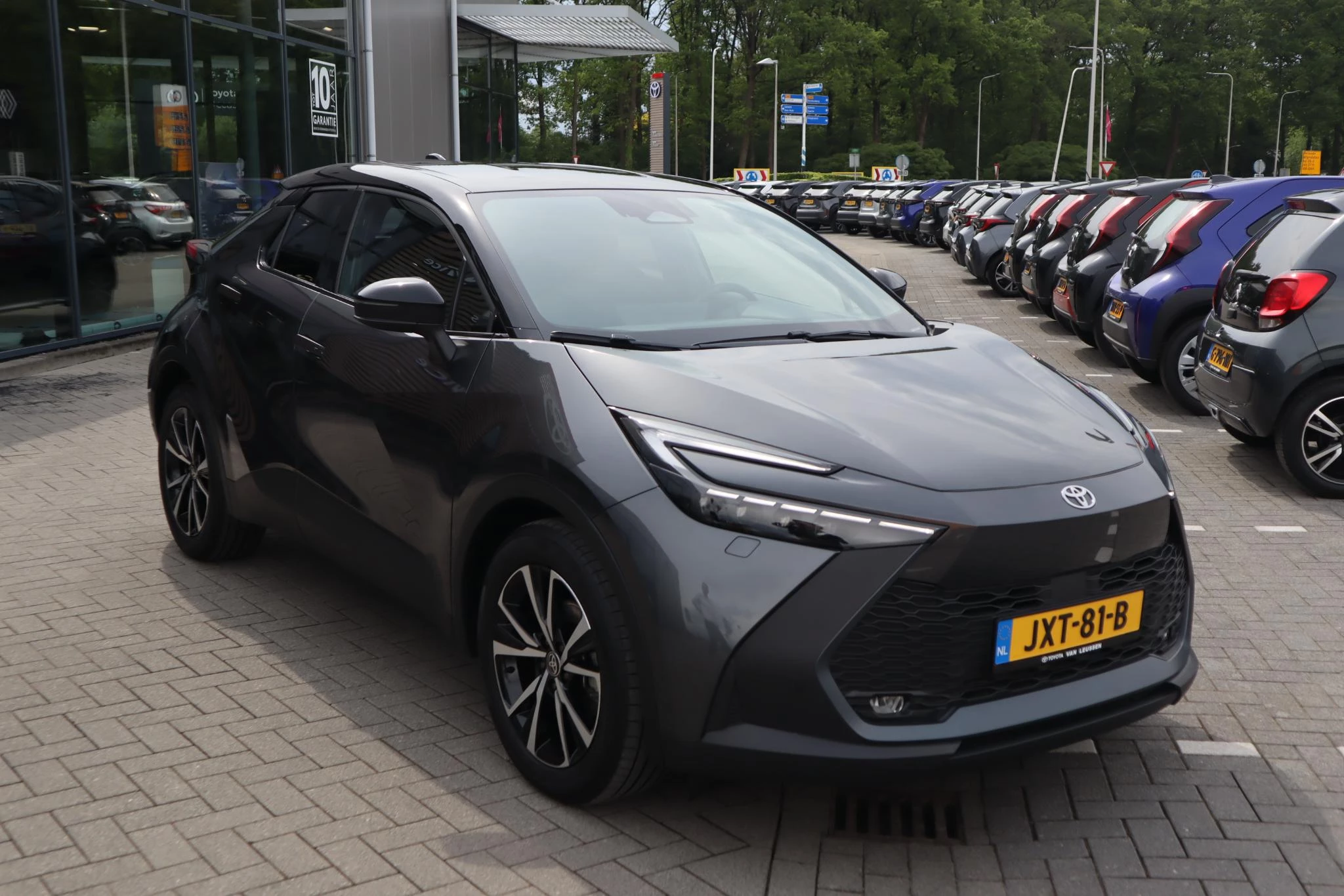 Hoofdafbeelding Toyota C-HR