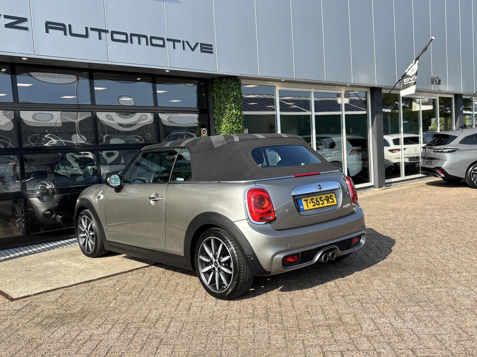 Hoofdafbeelding MINI Cooper S Cabrio