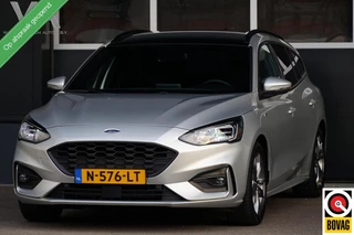 Ford Focus Wagon 1.0 EcoBoost Hybrid ST Line X Business, pano, trekhaak