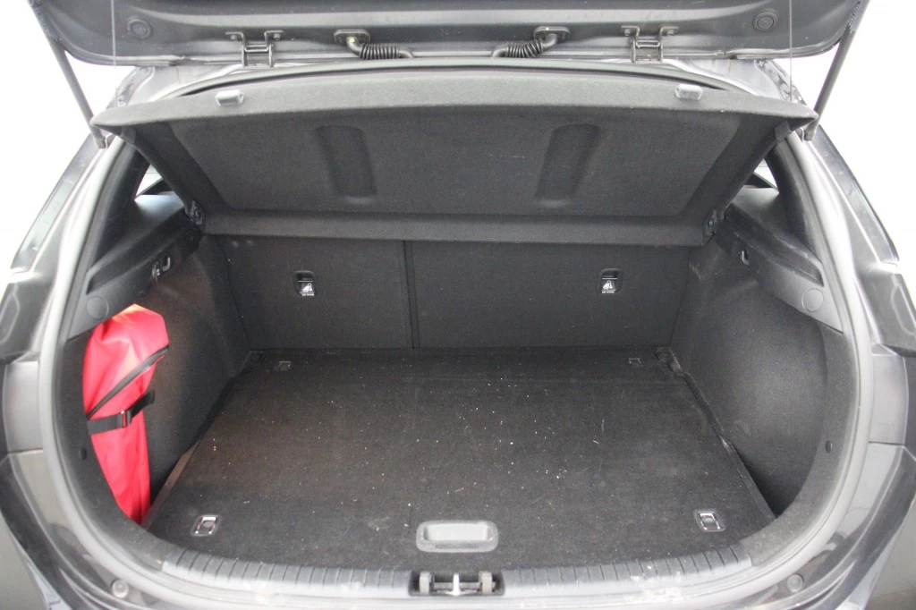 Hoofdafbeelding Kia Ceed