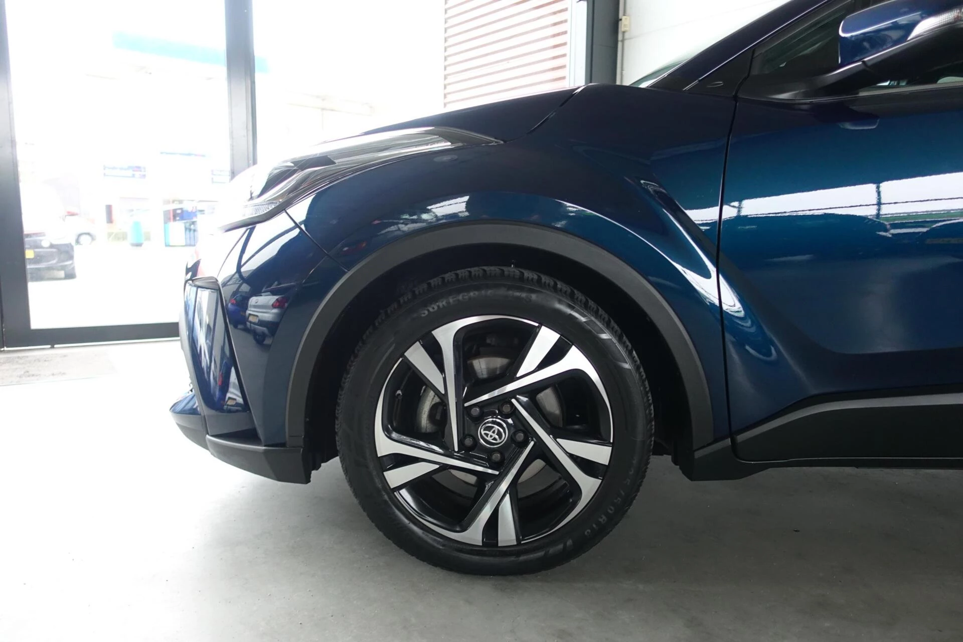 Hoofdafbeelding Toyota C-HR