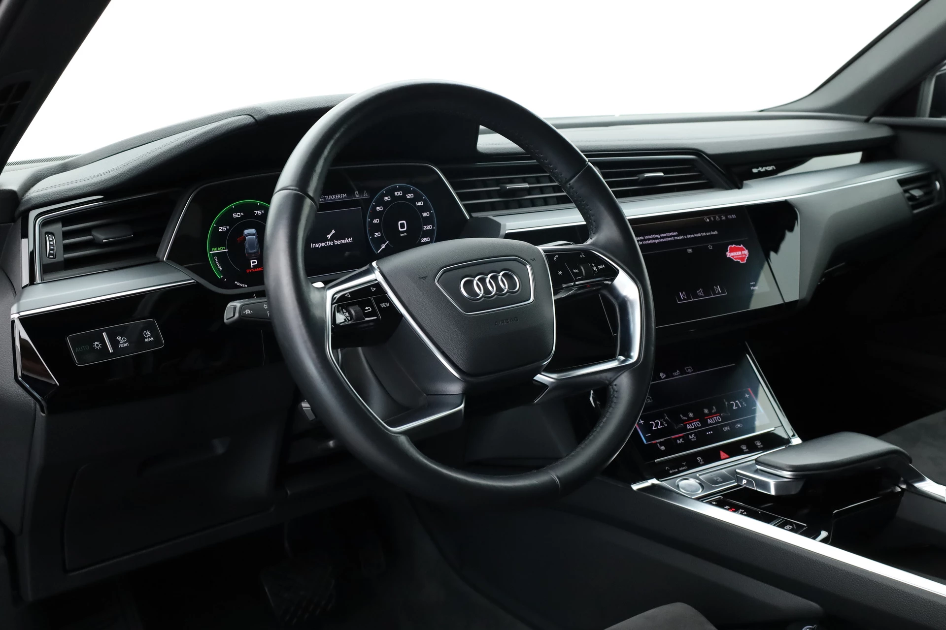 Hoofdafbeelding Audi e-tron