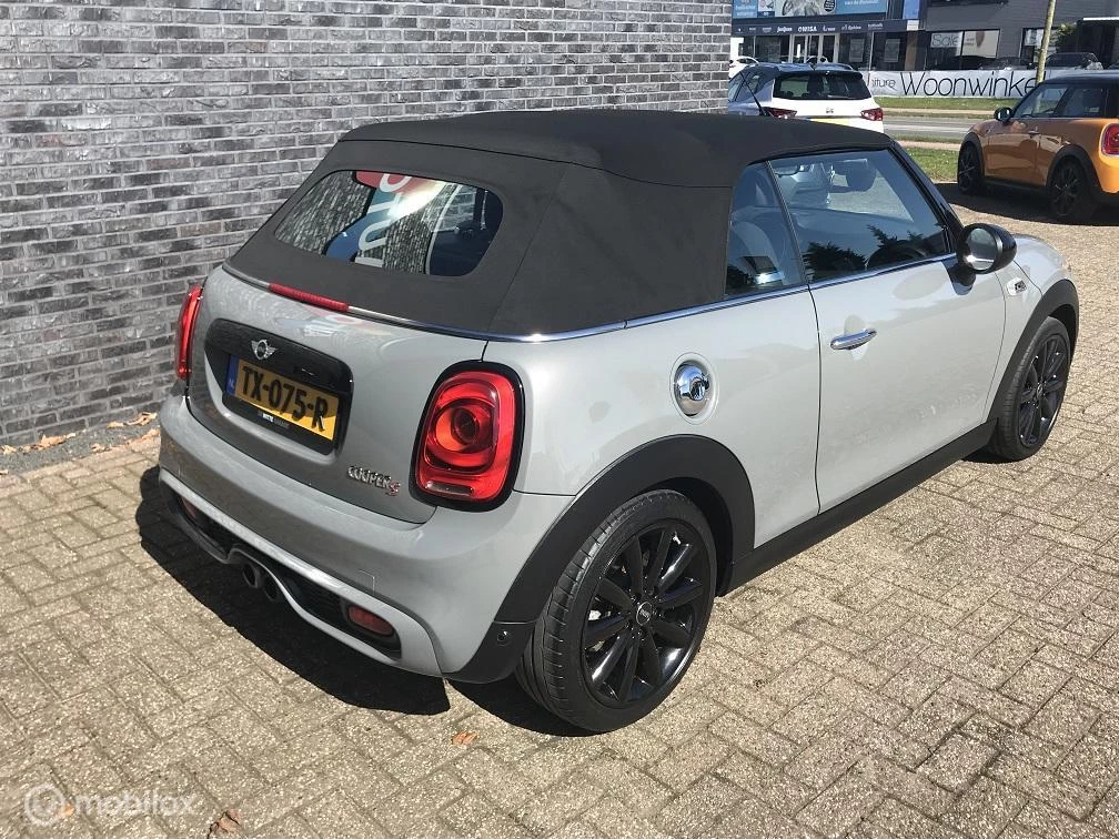 Hoofdafbeelding MINI Cooper S Cabrio