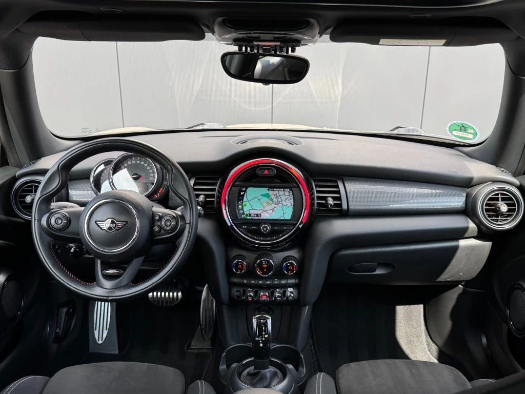 Hoofdafbeelding MINI Cooper