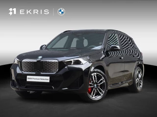 BMW iX1 eDrive20 | M Sportpakket Pro | Panodak | Head-Up | Trekhaak | Harman Kardon | Elektr. Stoelen | Parking Assistant Plus | Driving Assistant Plus | Comfort Access | 19'' LMV