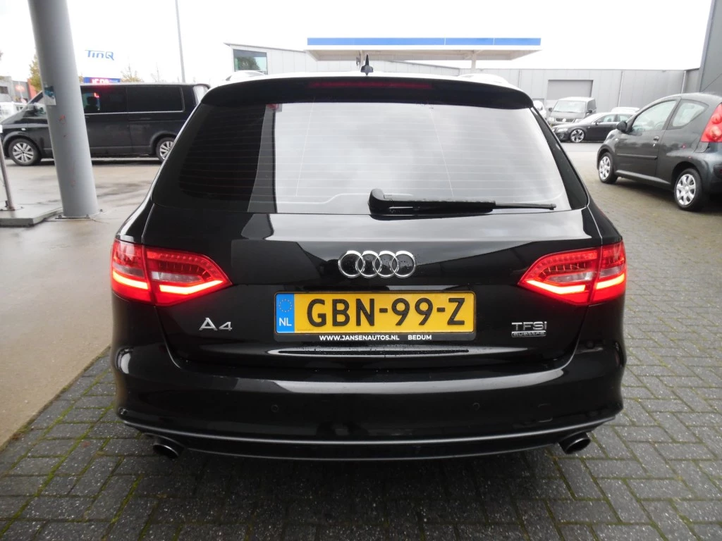 Hoofdafbeelding Audi A4