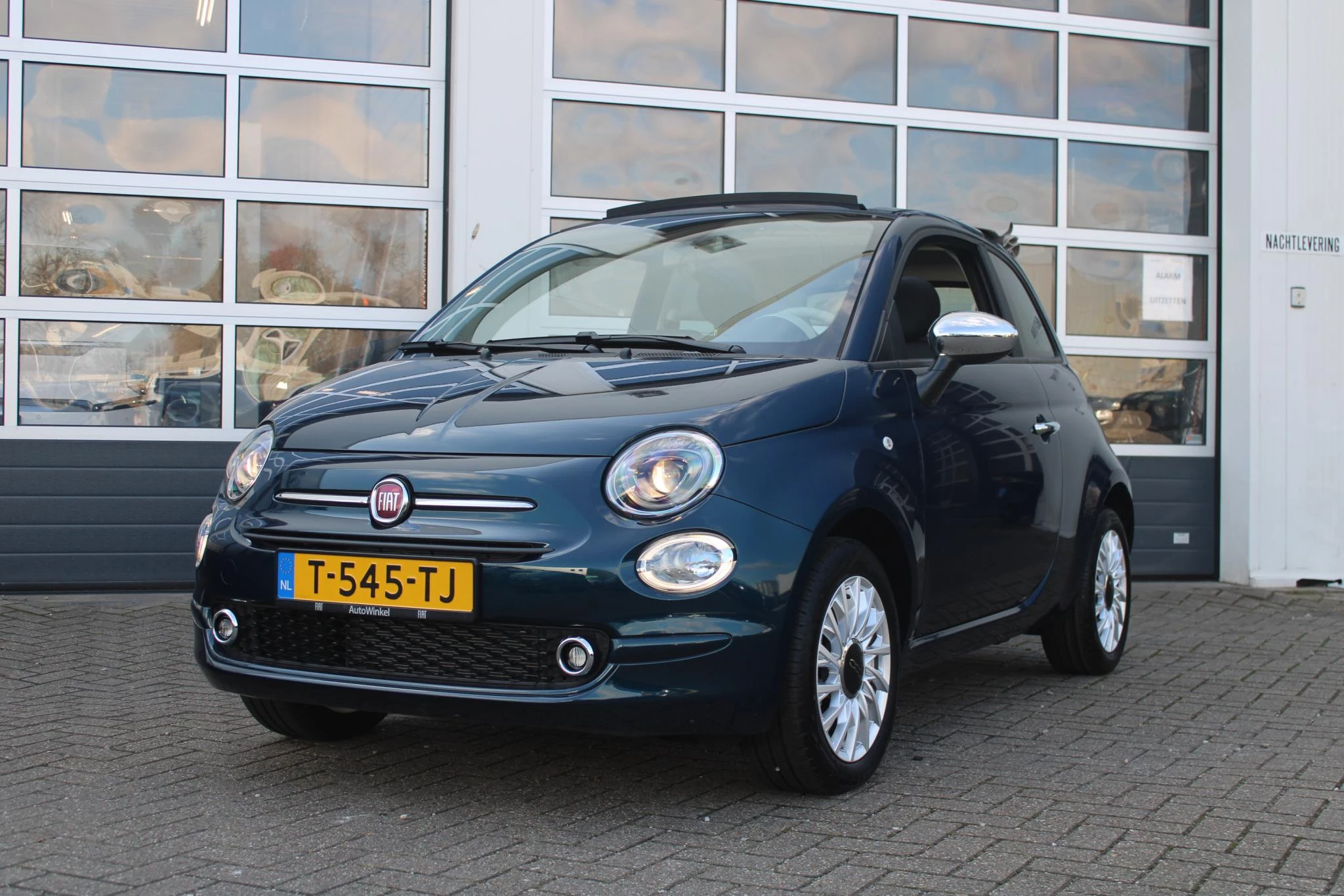 Hoofdafbeelding Fiat 500C