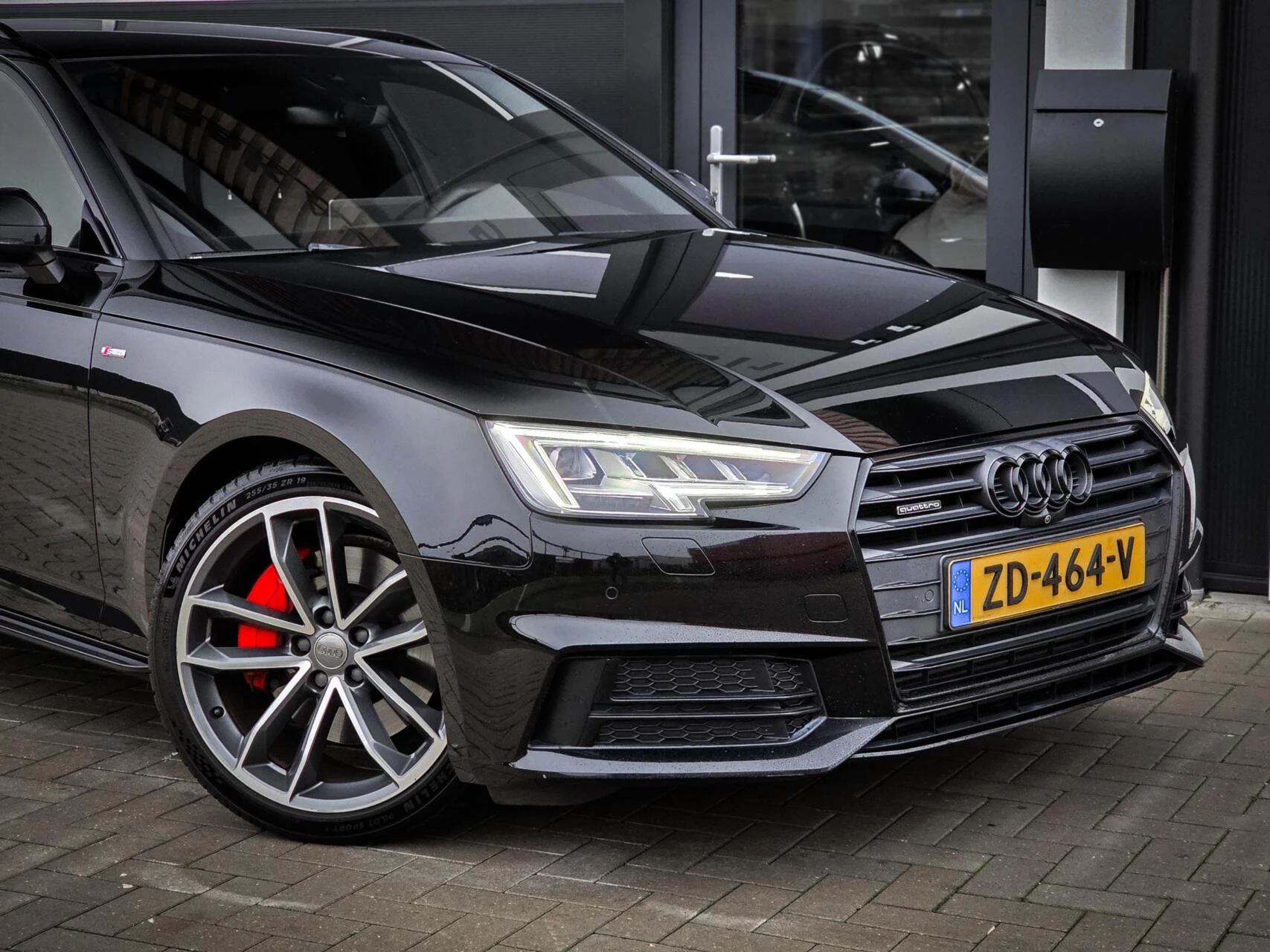 Hoofdafbeelding Audi A4
