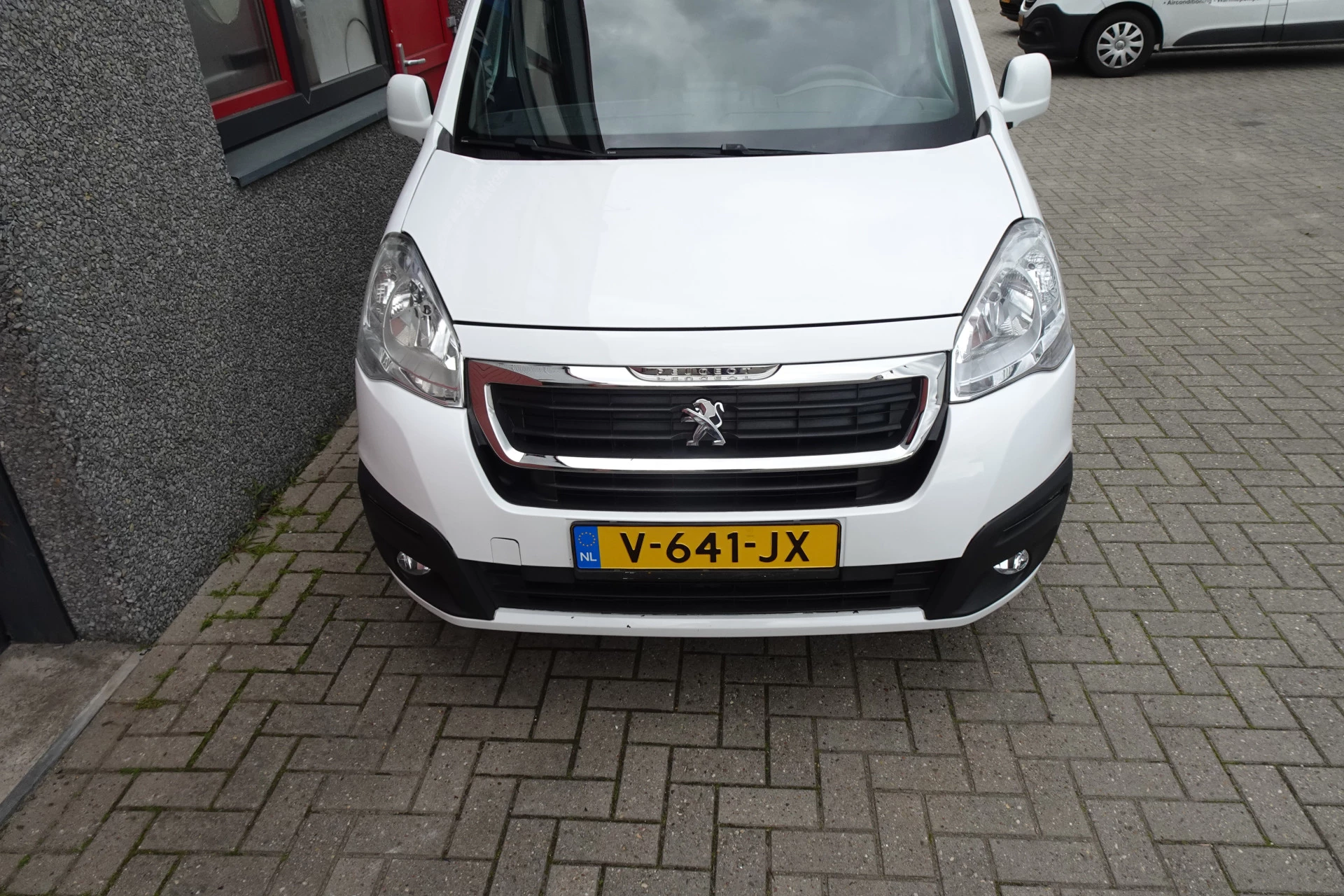 Hoofdafbeelding Peugeot Partner