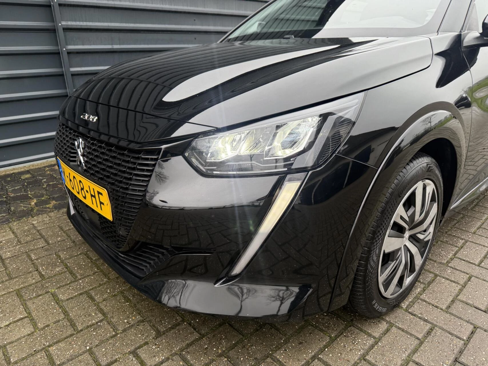 Hoofdafbeelding Peugeot e-208