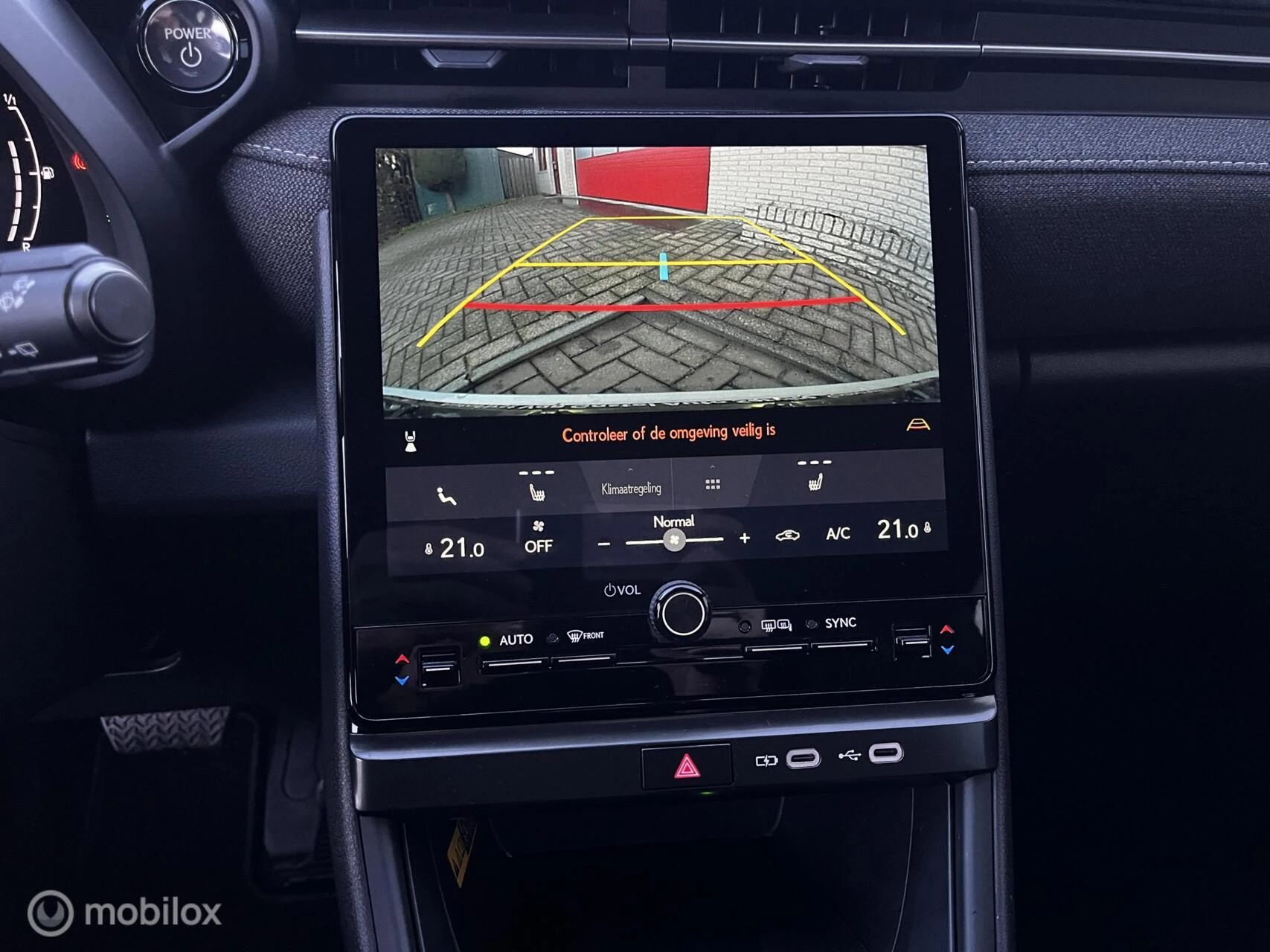 Hoofdafbeelding Lexus LBX